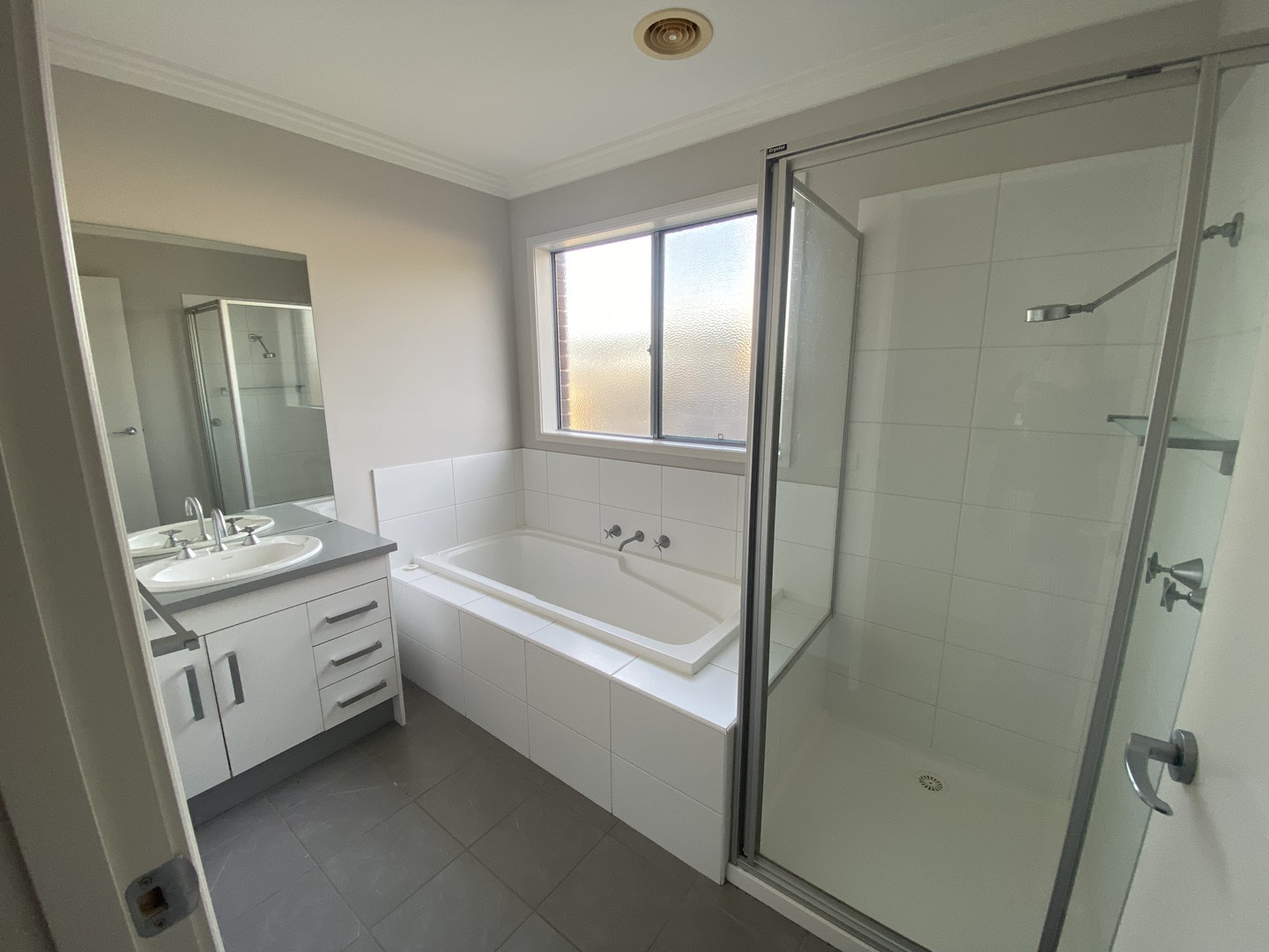 73 Grange Park Drive, Waurn Ponds, VIC 3216, Waurn Ponds - Thumbnail 6