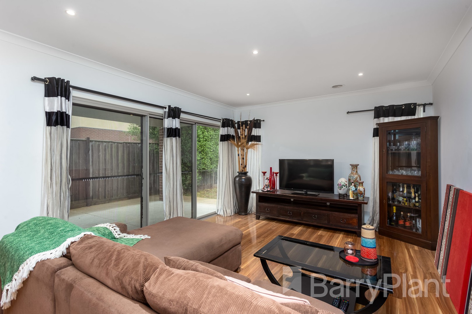 73 Hargrave Avenue, Point Cook, VIC 3030, Point Cook - Thumbnail 5