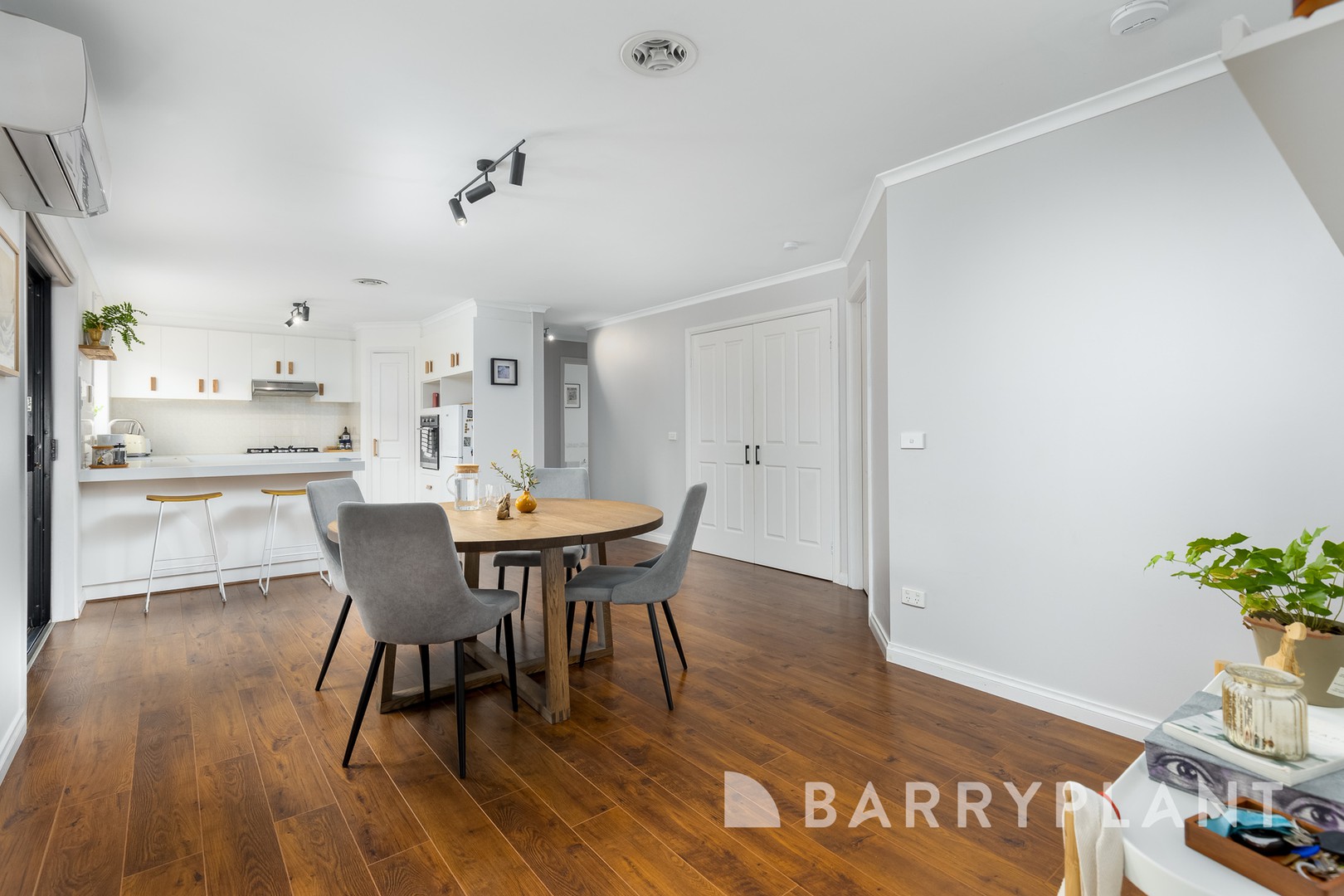 73 Howard Street, Altona Meadows, VIC 3028, Altona Meadows - Thumbnail 4