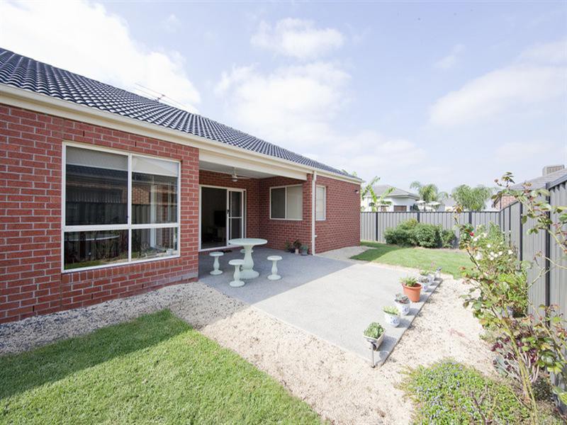 73 Juniper Avenue, Point Cook, VIC 3030, Point Cook - Thumbnail 8