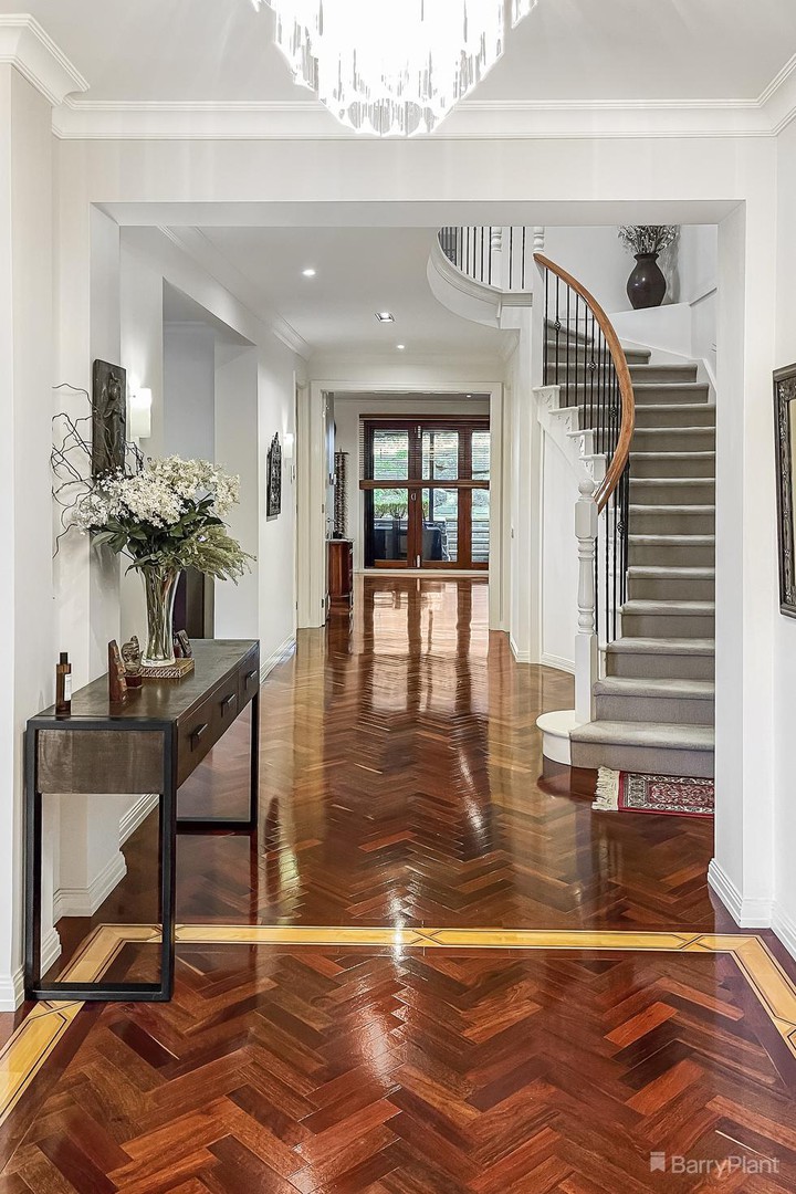 73 Kalbar Road, Eltham, VIC 3095, Eltham - Thumbnail 3