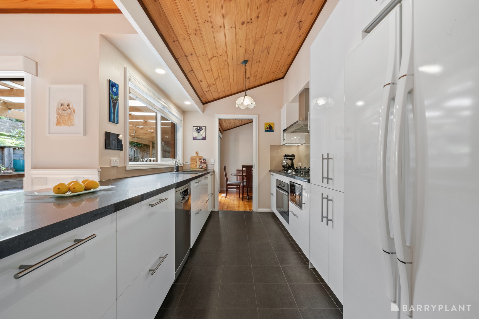 73 Kubis Drive, Ringwood North, VIC 3134 - Thumbnail 2 - 28/03/2024