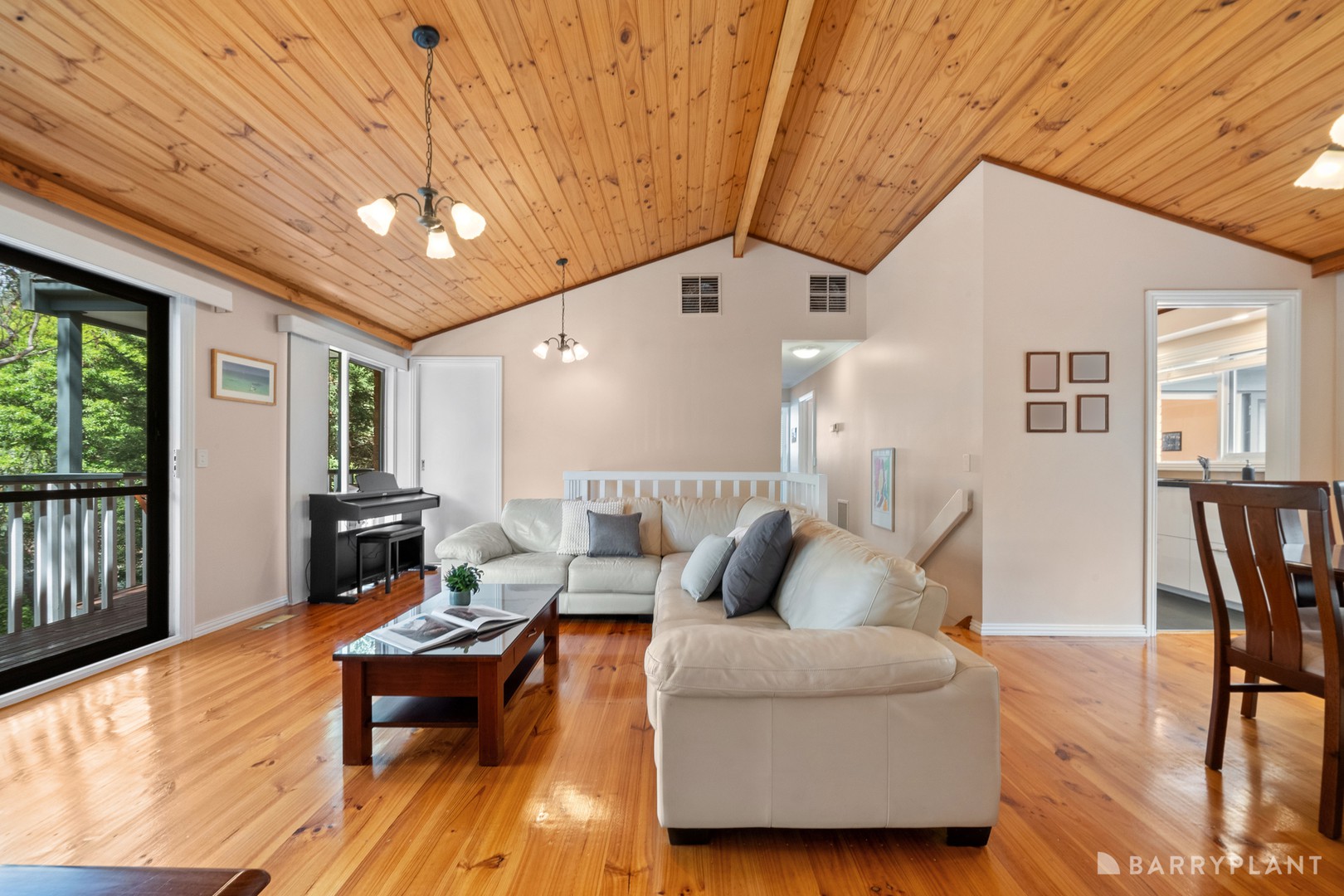 73 Kubis Drive, Ringwood North, VIC 3134, Ringwood North - Thumbnail 3