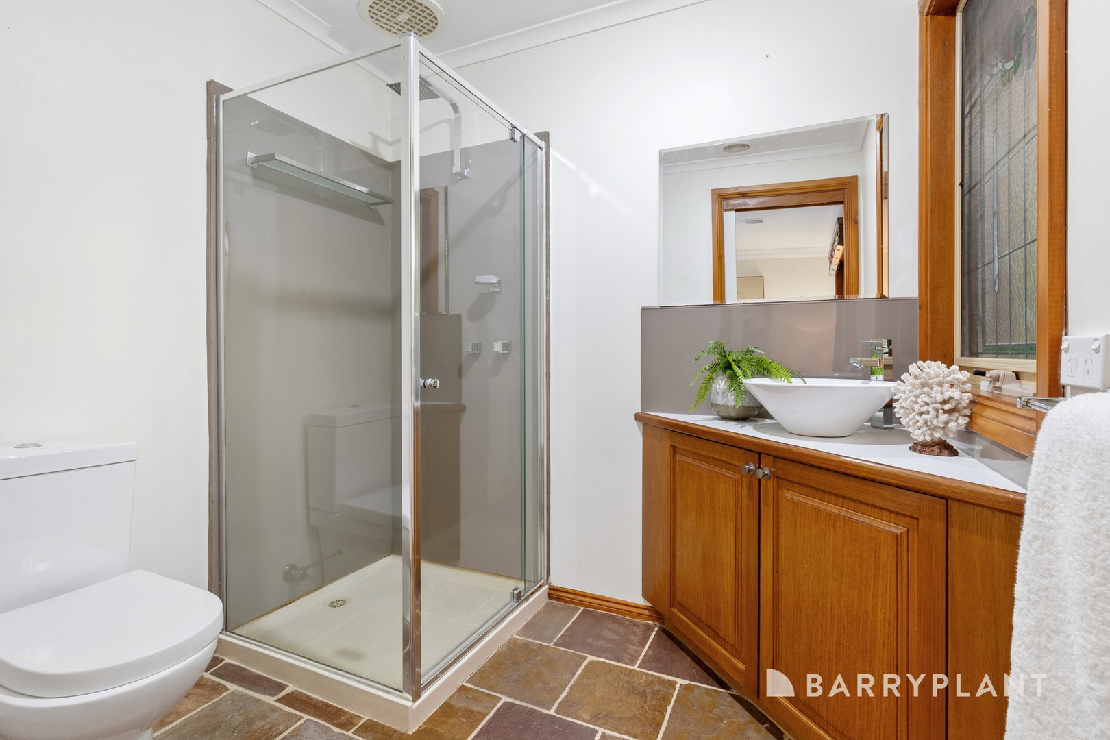 73 Lakewood Drive, Knoxfield, VIC 3180, Knoxfield - Thumbnail 6