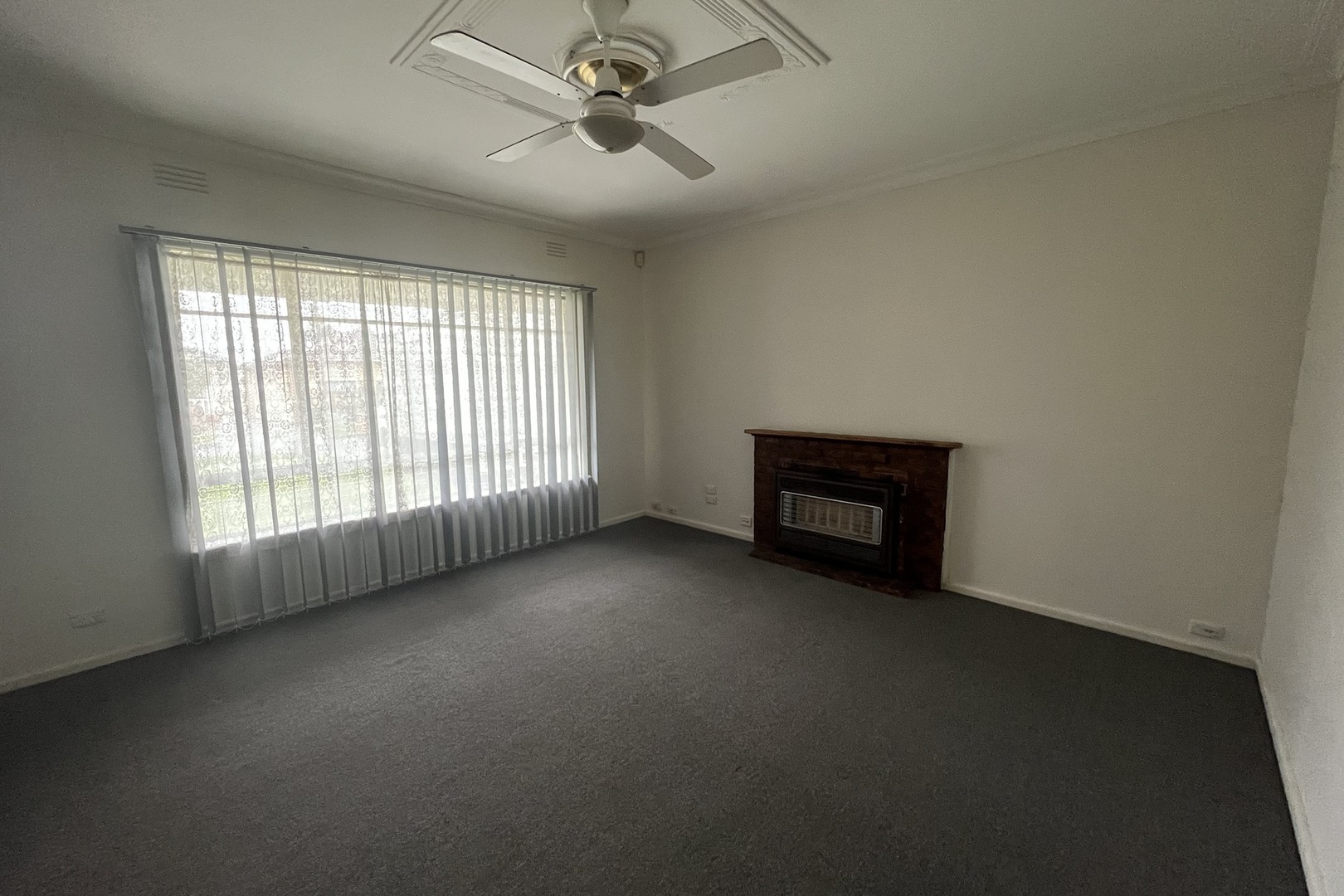 73 Lester Avenue, St Albans, VIC 3021, St Albans - Thumbnail 4