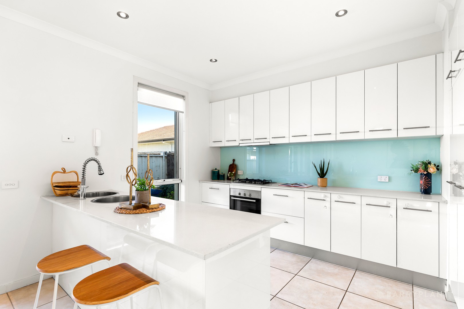 73 Signature Boulevard, Sanctuary Lakes, VIC 3030, Point Cook - Thumbnail 6