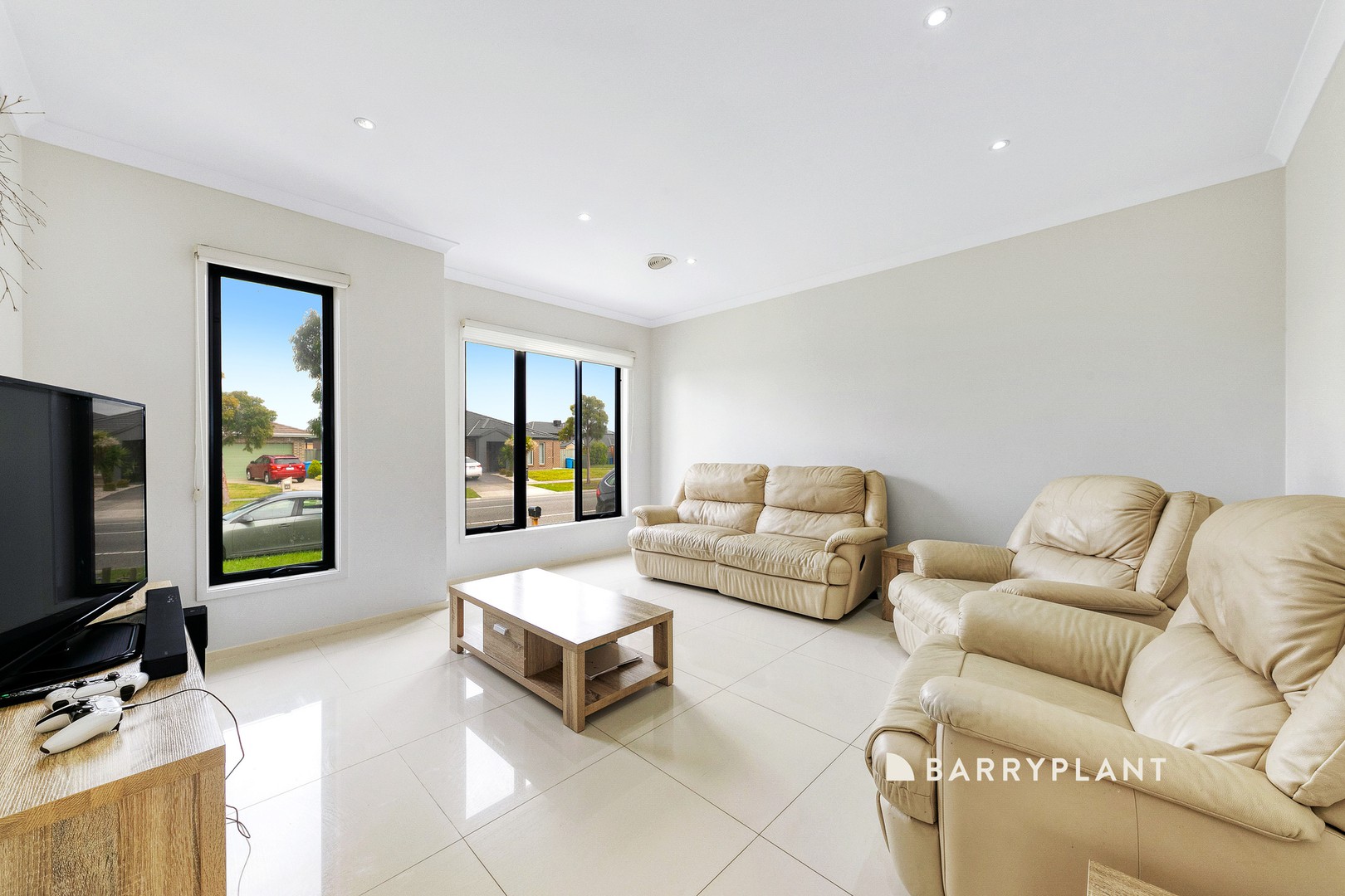 73 Stately Drive, Cranbourne East, VIC 3977, Cranbourne East - Thumbnail 5