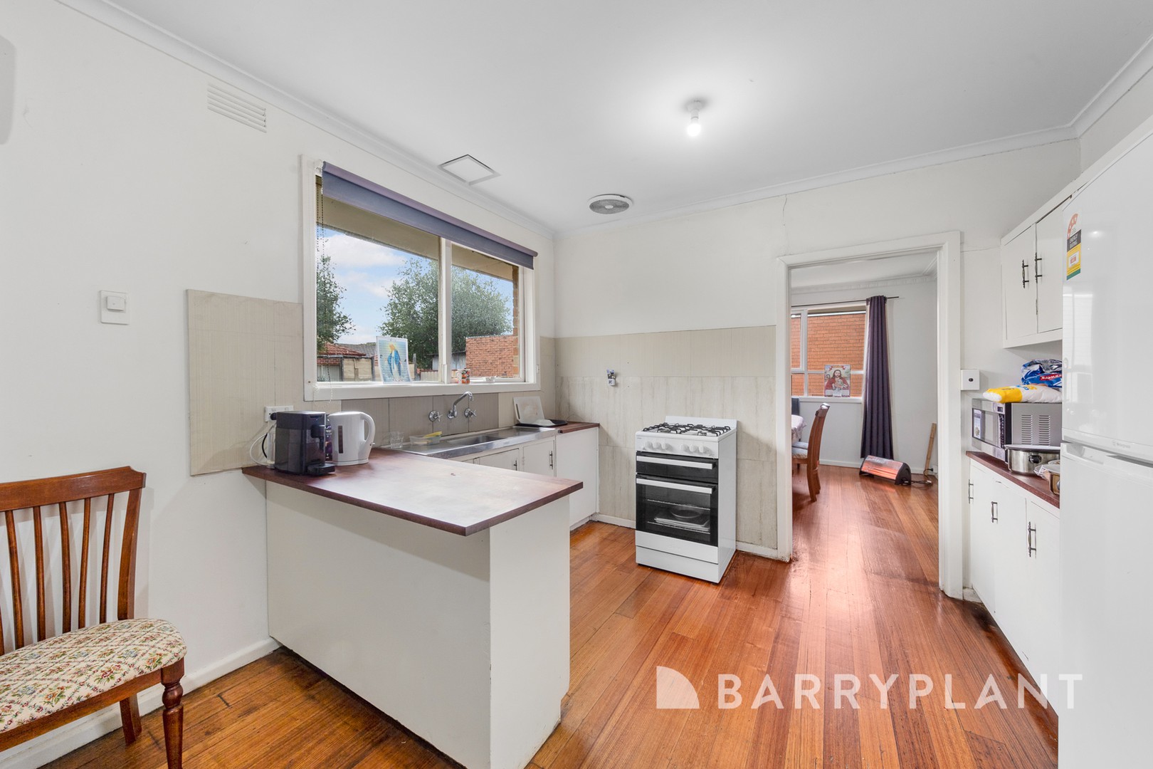 73 Theodore Street, St Albans, VIC 3021, St Albans - Thumbnail 4