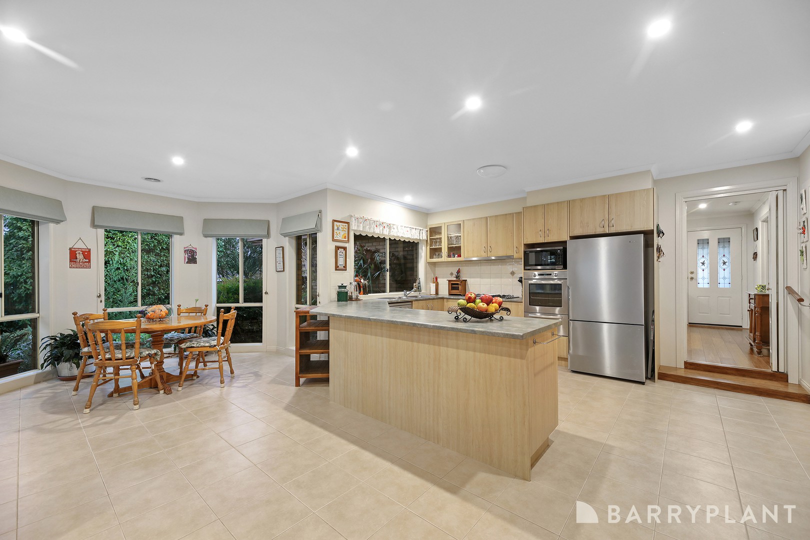 73 Walker Drive, Drouin, VIC 3818, Drouin - Thumbnail 4