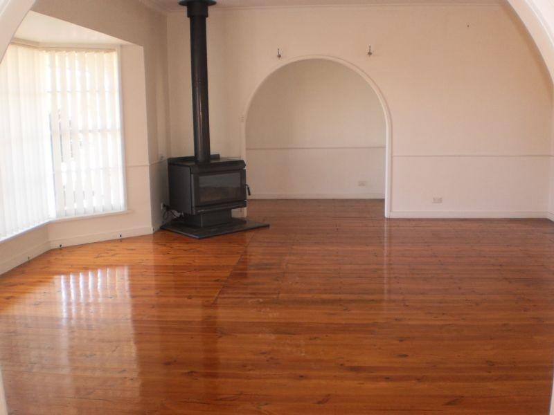 73 Walnut Avenue, Mildura, VIC 3500, Mildura - Thumbnail 2