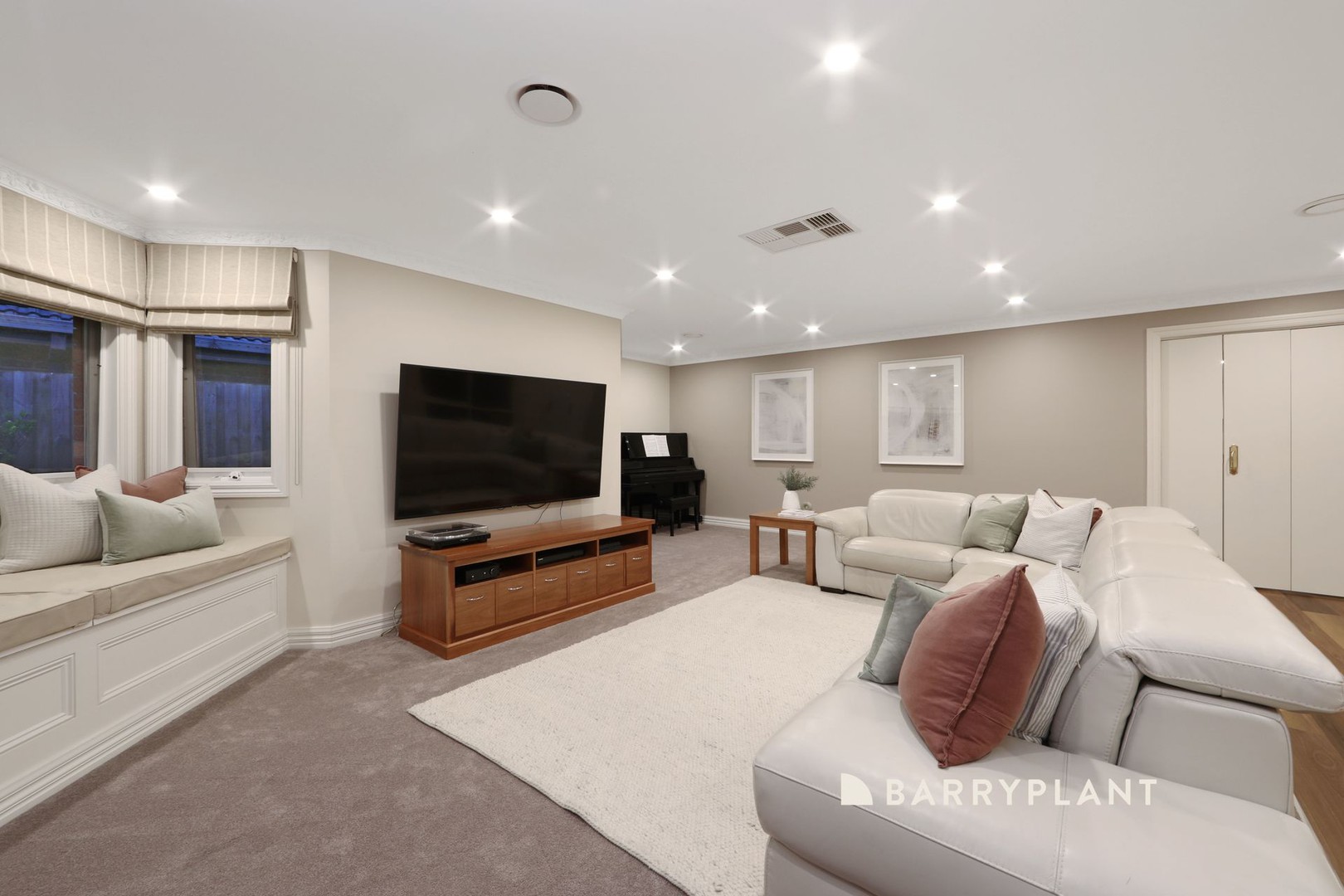 74 Balladonia Road, Rowville, VIC 3178 - Thumbnail 2 - 17/01/2025