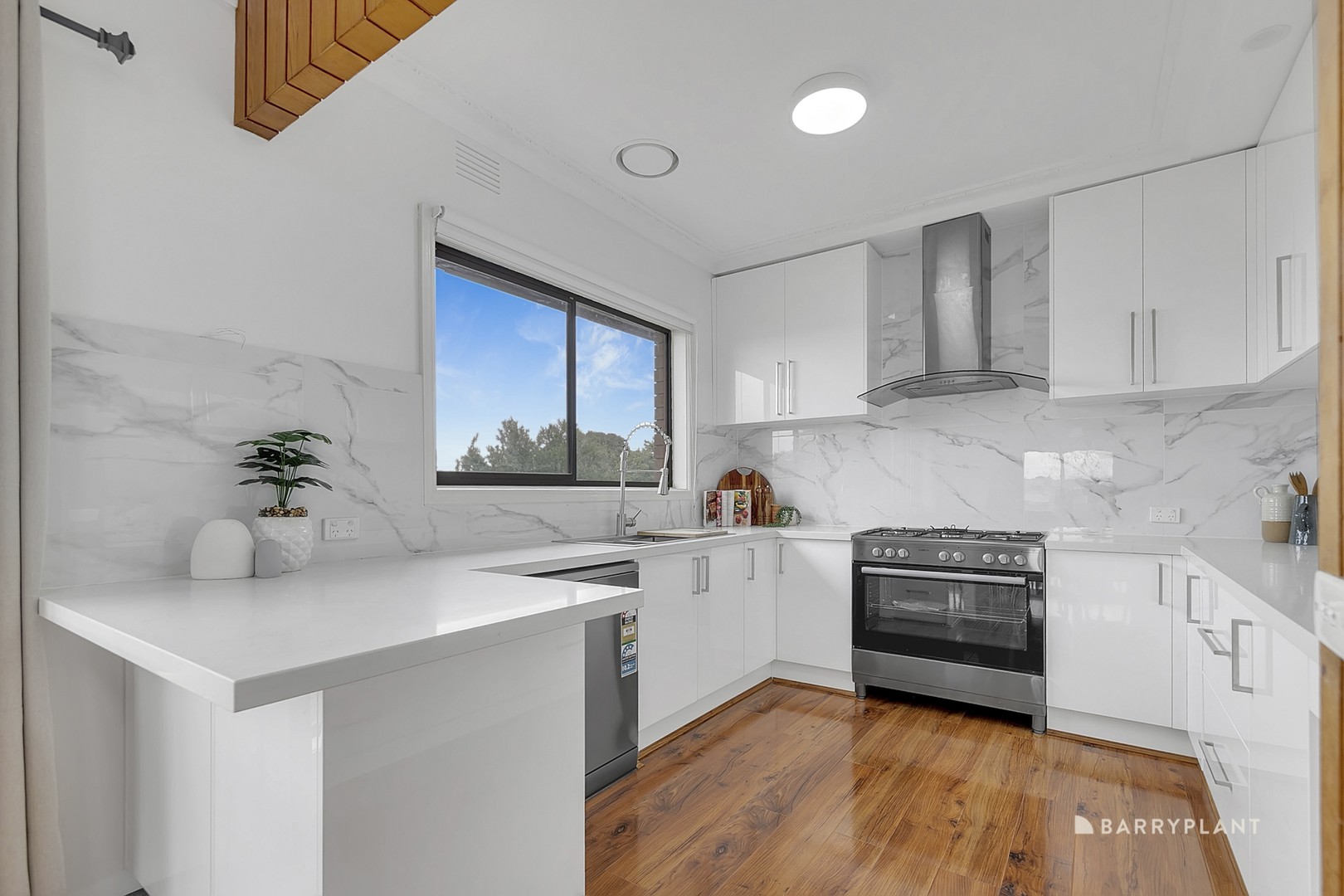 74 Blackman Avenue, Mill Park, VIC 3082, Mill Park - Thumbnail 7
