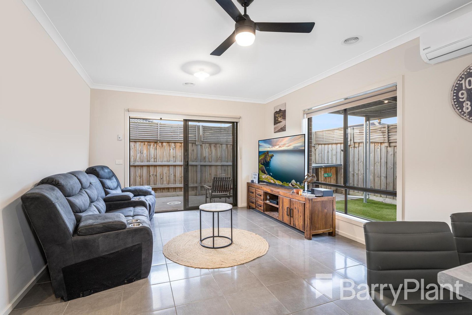 74 Bramley AvenueCharlemont, VIC 3217, Charlemont - Thumbnail 3