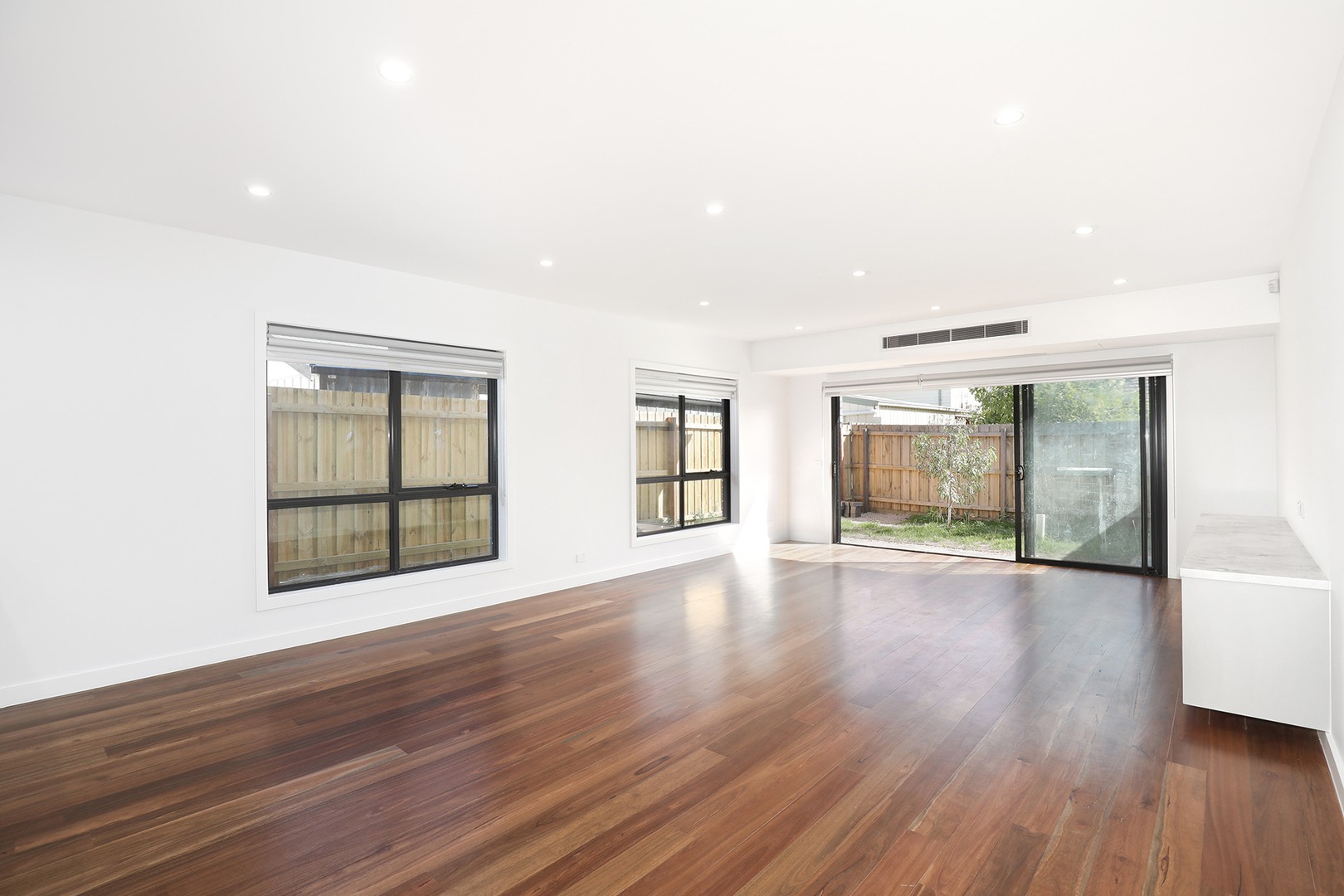 74 Kent Road, Pascoe Vale, VIC 3044, Pascoe Vale - Thumbnail 4
