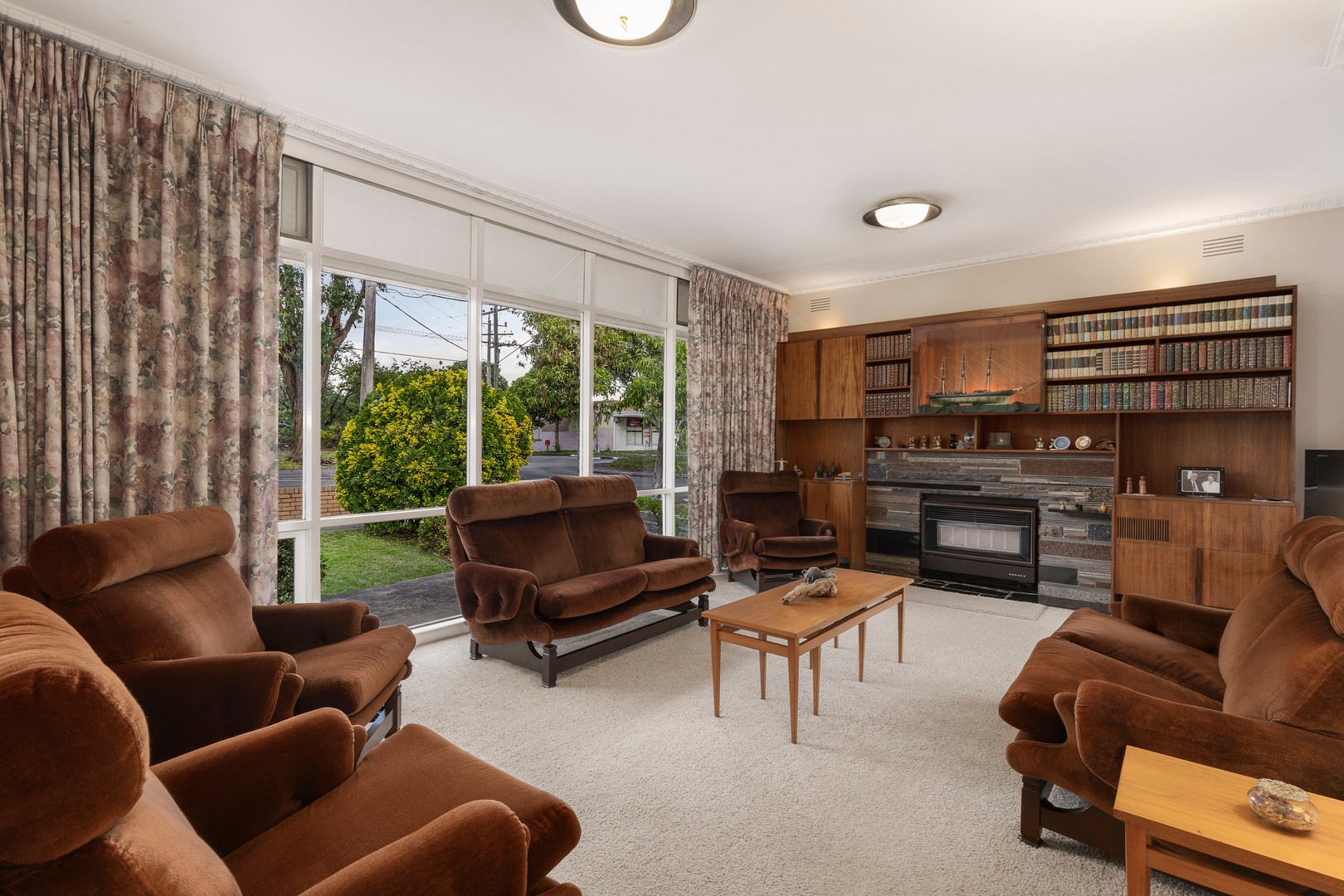 74 Leeds Street, Doncaster East, VIC 3109, Doncaster East - Thumbnail 2