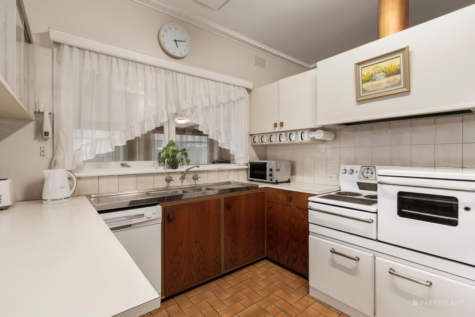 74 Leeds Street, Doncaster East, VIC 3109, Doncaster East - Thumbnail 4