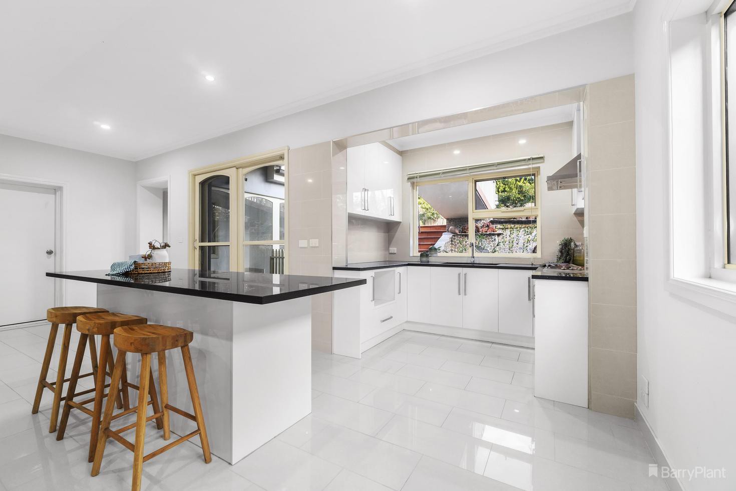 74 Lynnwood Parade, Templestowe Lower, VIC 3107, Templestowe Lower - Thumbnail 4