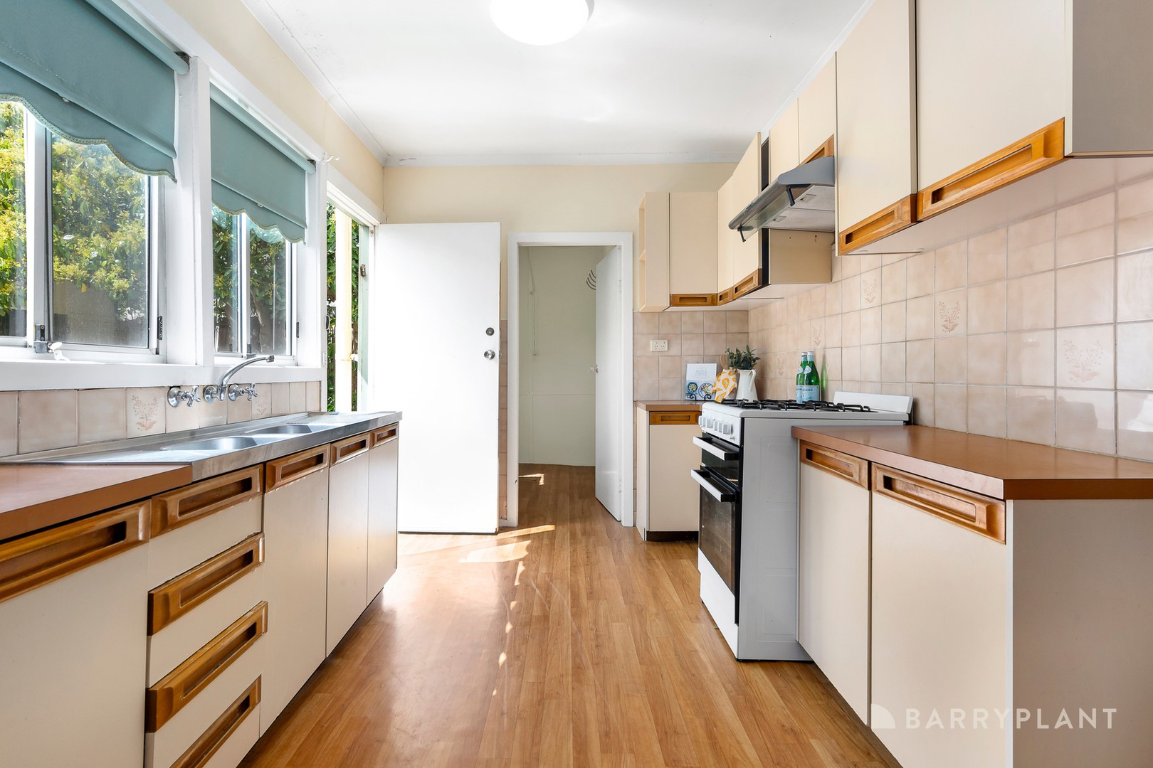 74 Marks Street, Coburg, VIC 3058, Coburg - Thumbnail 5