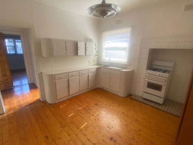 74 McIntyre Road, Sunshine North, VIC 3020, Sunshine North - Thumbnail 4