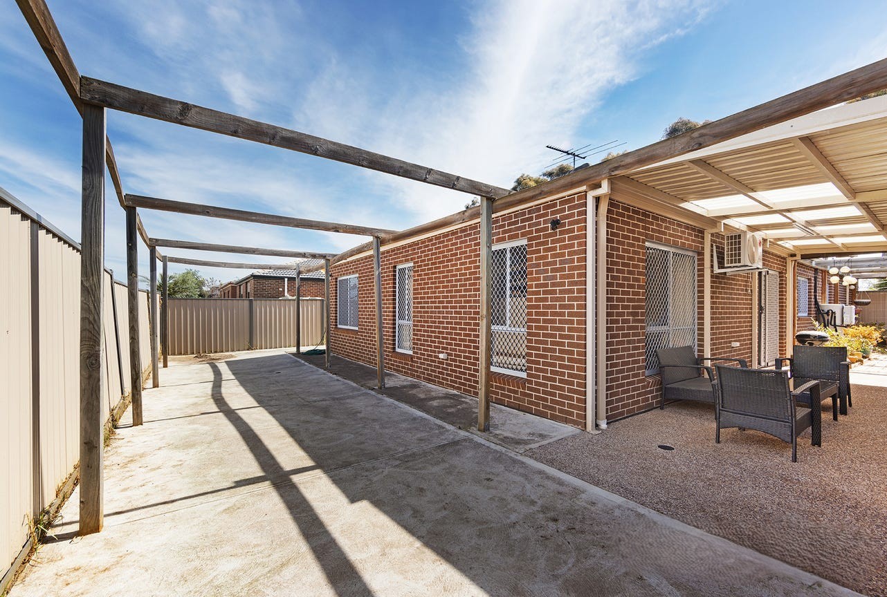 74 Moondani Avenue, St Albans, VIC 3021, St Albans - Thumbnail 6