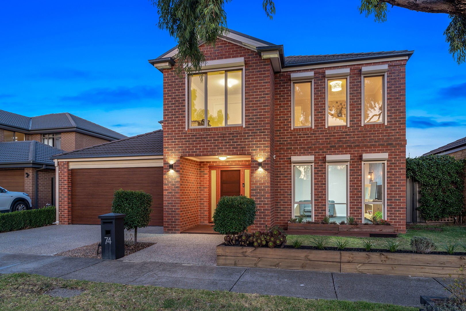 74 Northumberland Circuit, Craigieburn, VIC 3064 - Thumbnail 2 - 20/03/2025