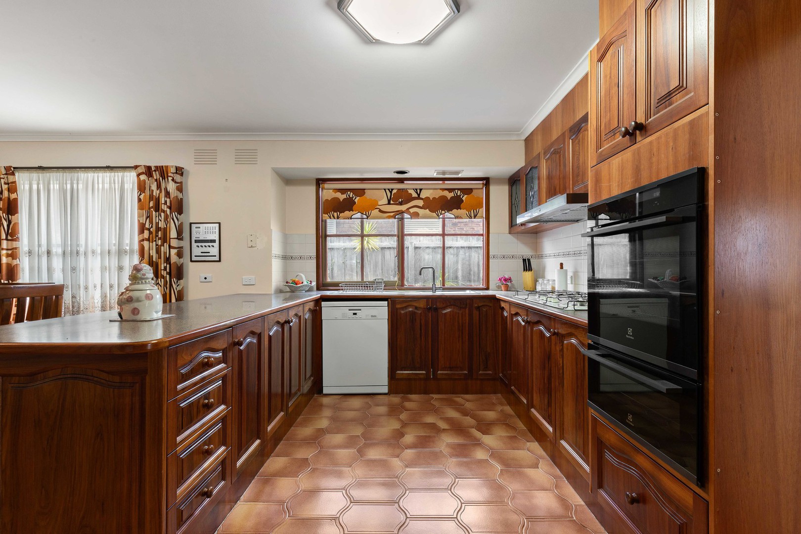 74 Odessa Avenue, Keilor Downs, VIC 3038, Keilor Downs - Thumbnail 4