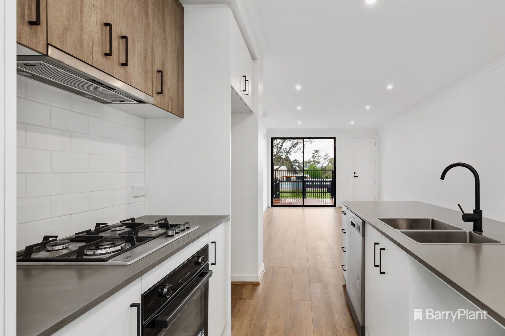 74 Riana Loop, Eumemmerring, VIC 3177, Eumemmerring - Thumbnail 5