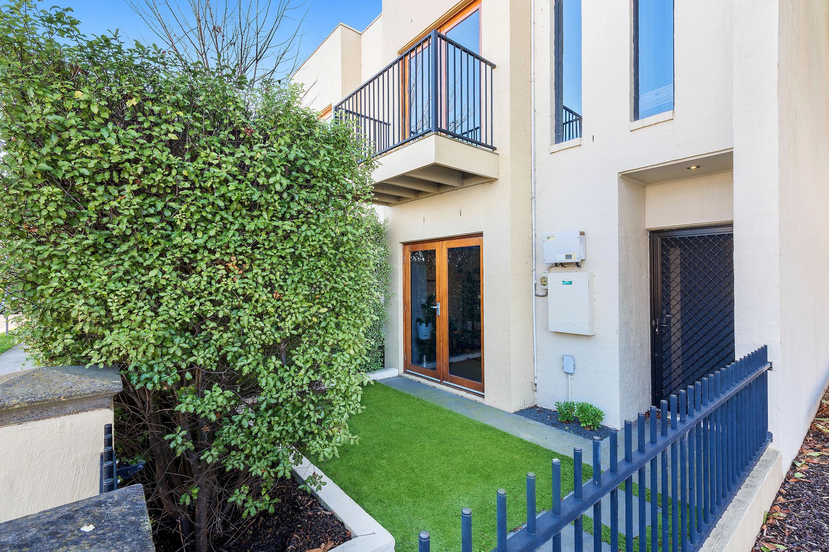 74 Russell Street, Newtown, VIC 3220, Newtown - Thumbnail 2