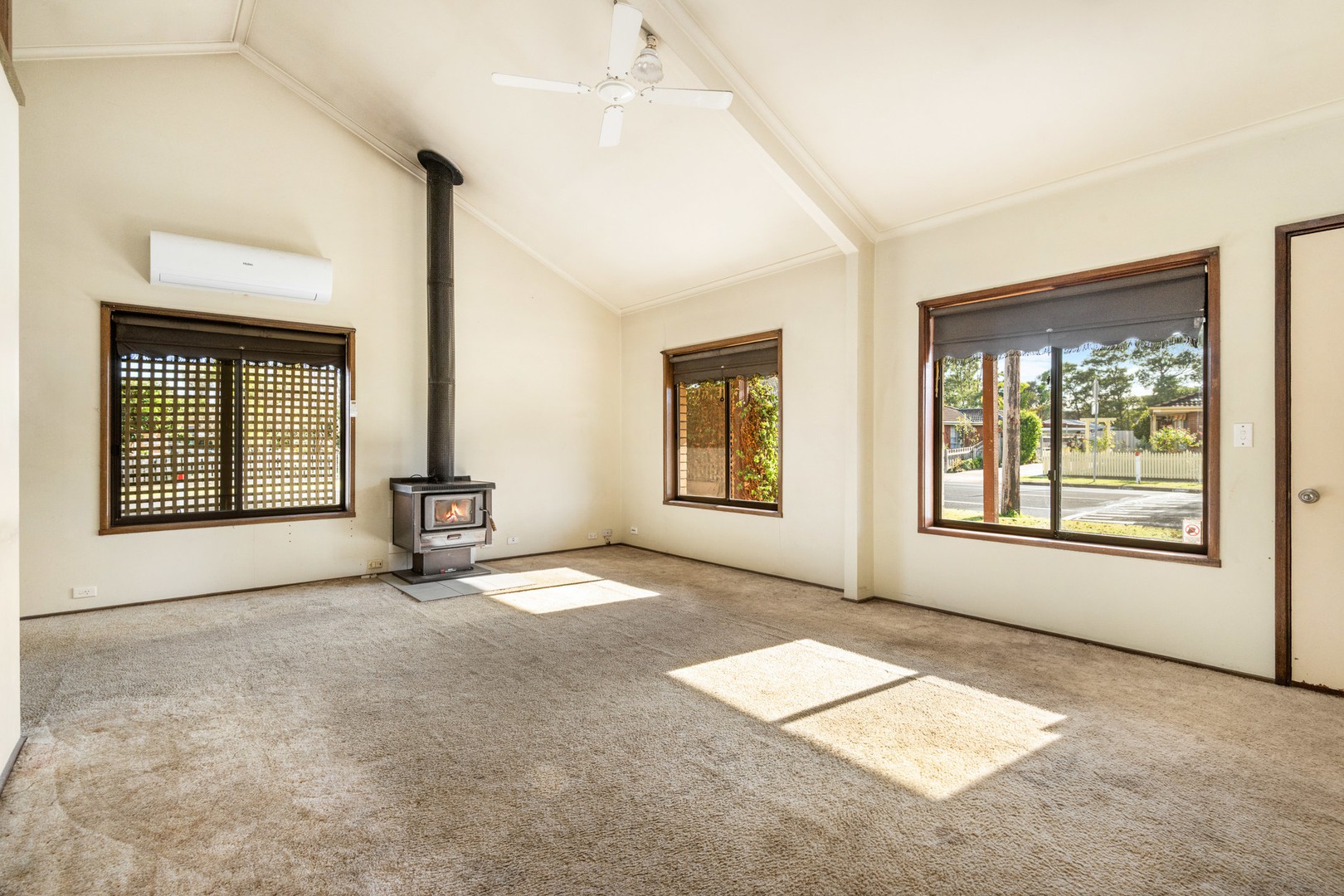 74 Solar Drive, Whittington, VIC 3219, Whittington - Thumbnail 5