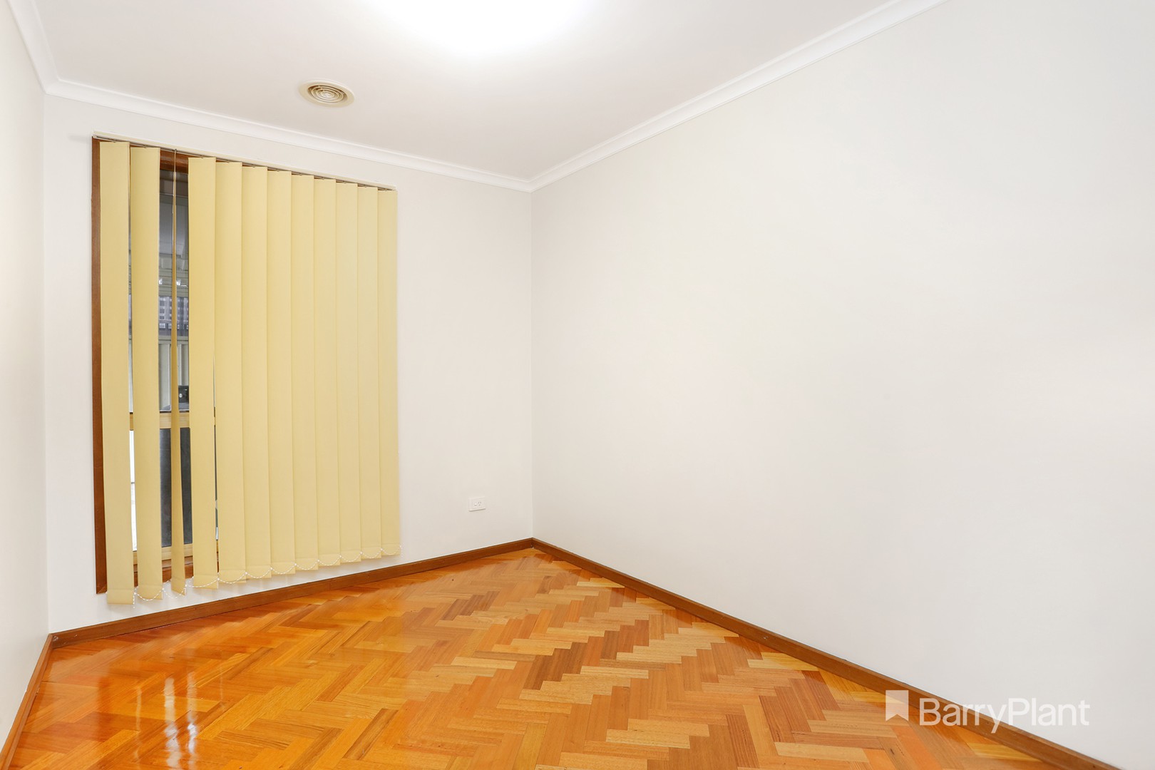 74 Tarcoola Avenue, Meadow Heights, VIC 3048, Meadow Heights - Thumbnail 7