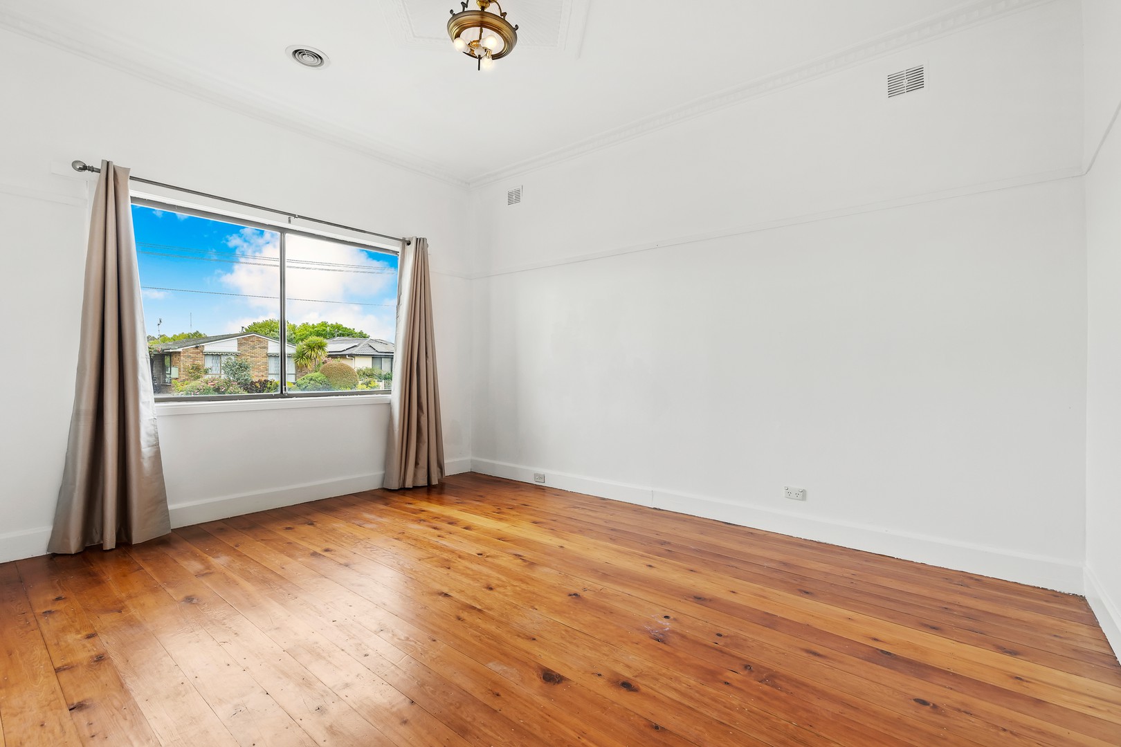 74 Victoria St, Sebastopol, VIC 3356, Sebastopol - Thumbnail 5