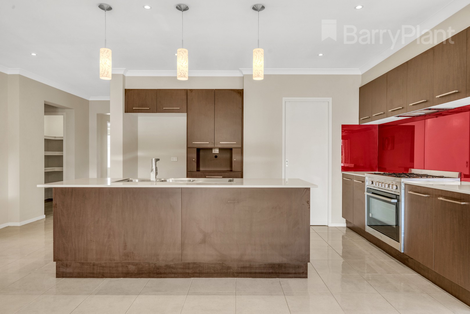 74 Wattletree Street, Craigieburn, VIC 3064, Craigieburn - Thumbnail 2