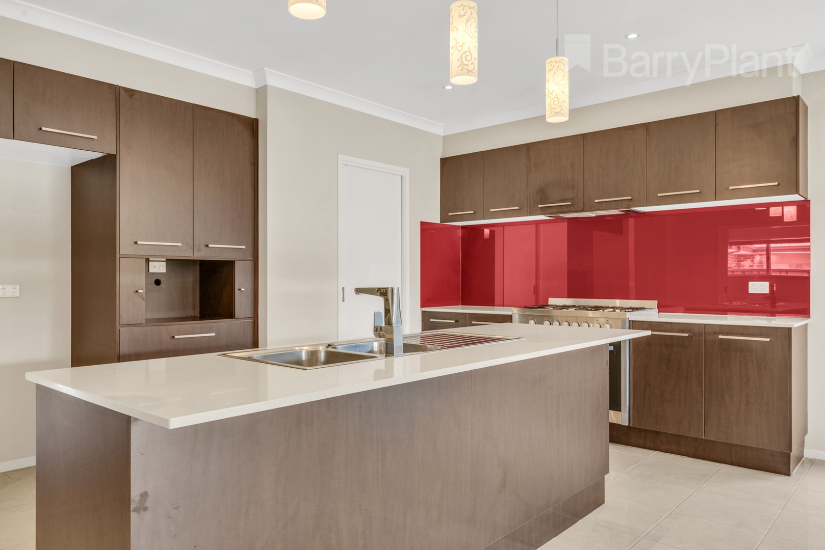 74 Wattletree Street, Craigieburn, VIC 3064, Craigieburn - Thumbnail 4