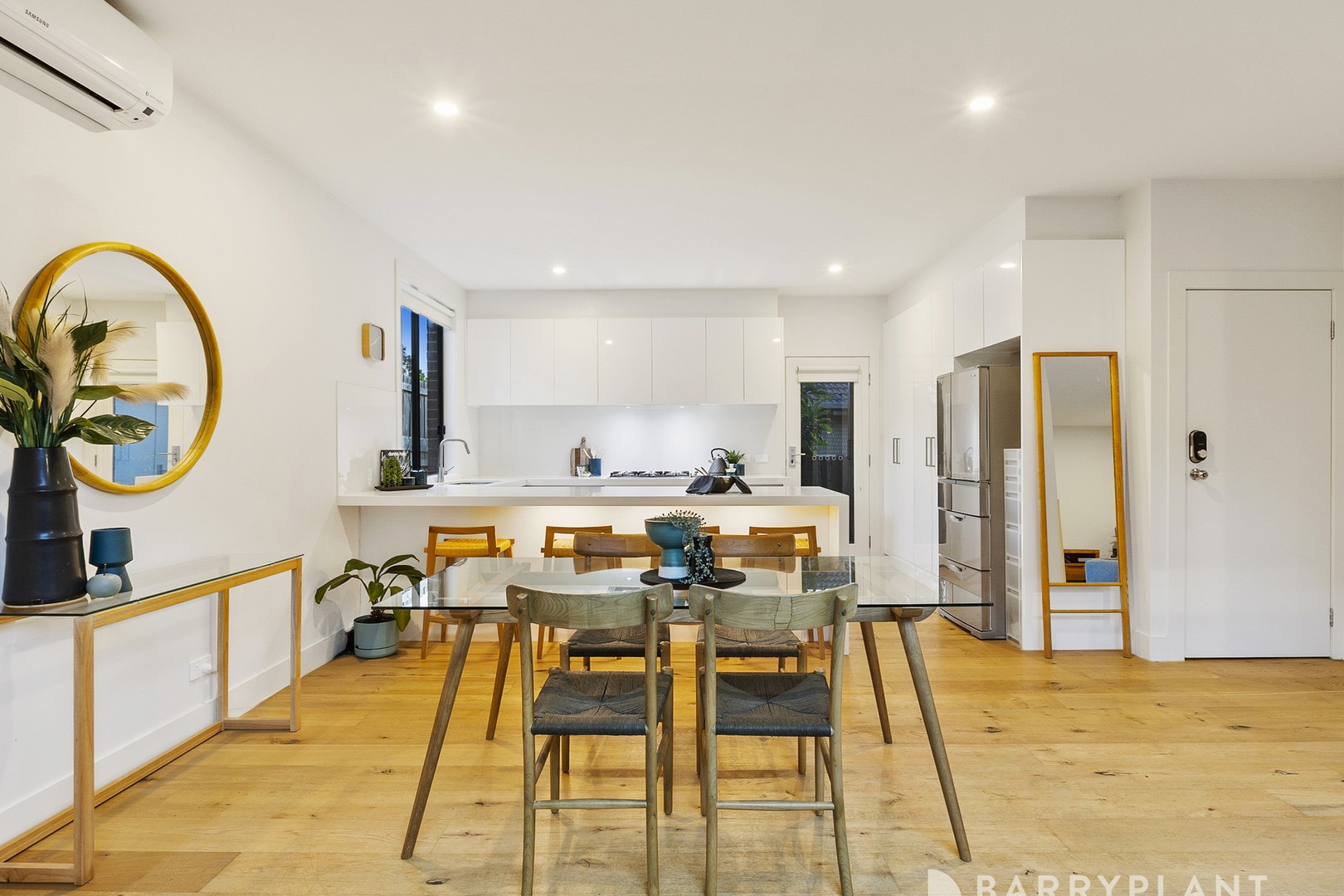 746B Highbury Road, Glen Waverley, VIC 3150, Glen Waverley - Thumbnail 2