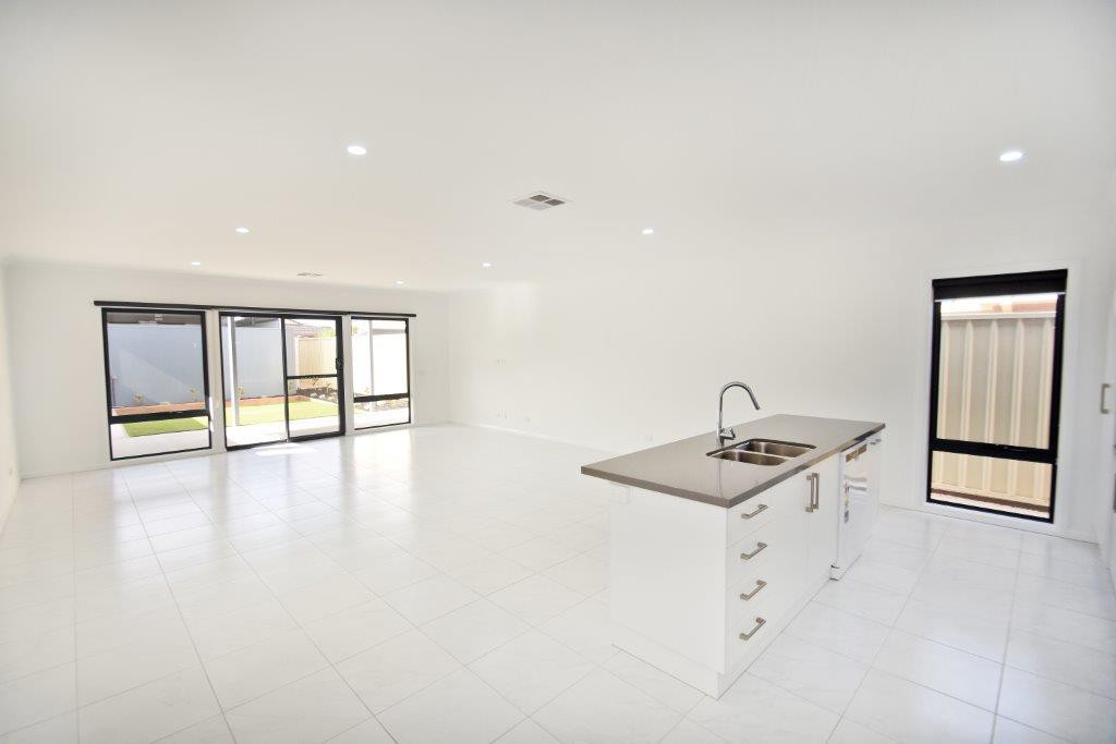 74C Cherry Avenue, Mildura, VIC 3500, Mildura - Thumbnail 4