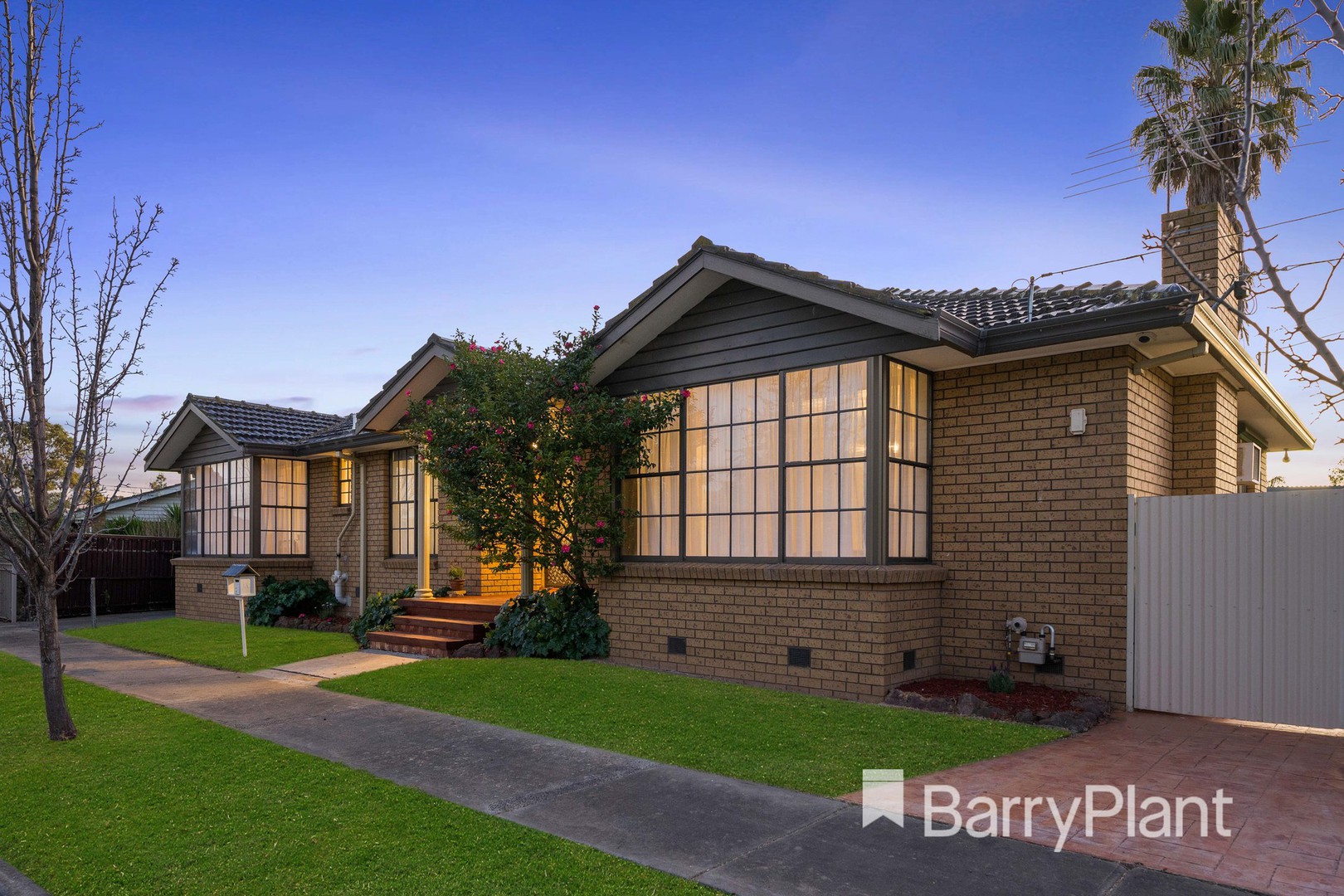 75 Atheldene Drive, St Albans, VIC 3021, St Albans - Thumbnail 3
