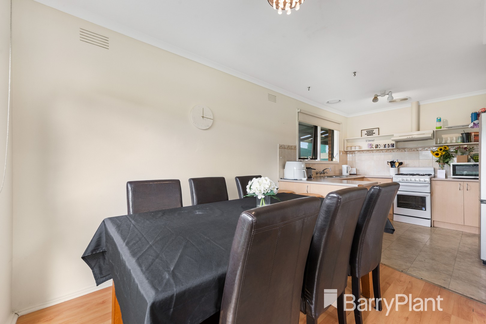 75 Bernard Drive, Melton South, VIC 3338, Melton South - Thumbnail 5