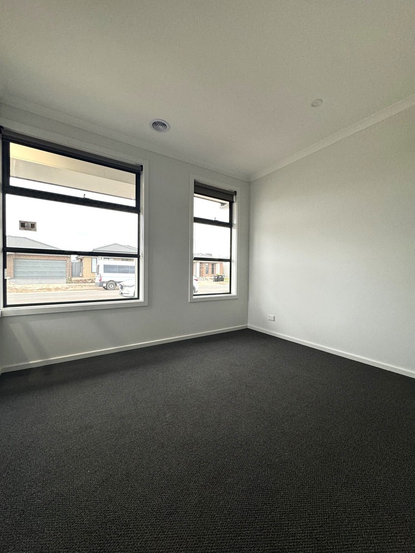 75 Danube Road, Truganina, VIC 3029, Truganina - Thumbnail 3