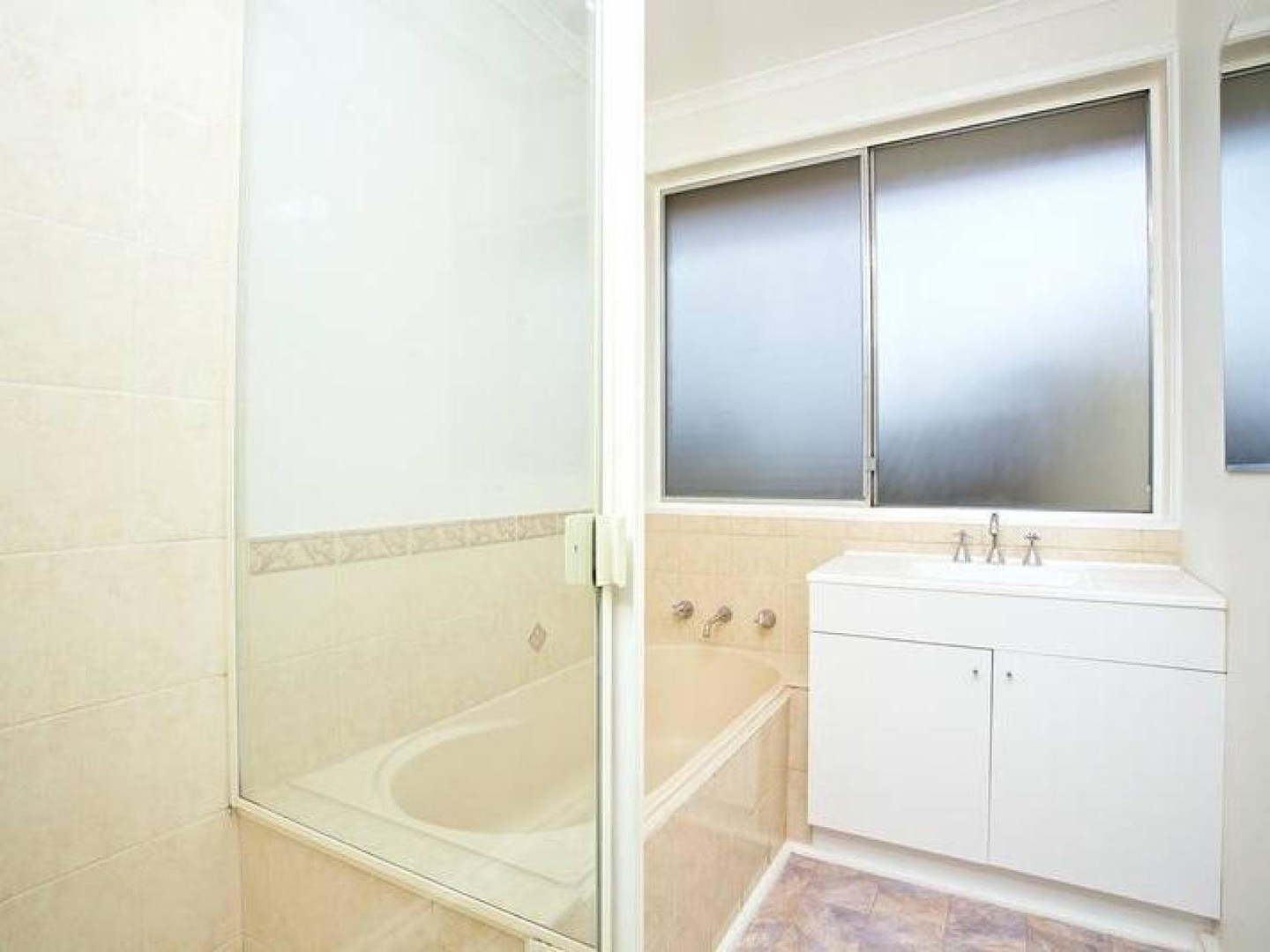 75 Grace Street, Melton South, VIC 3338, Melton South - Thumbnail 5
