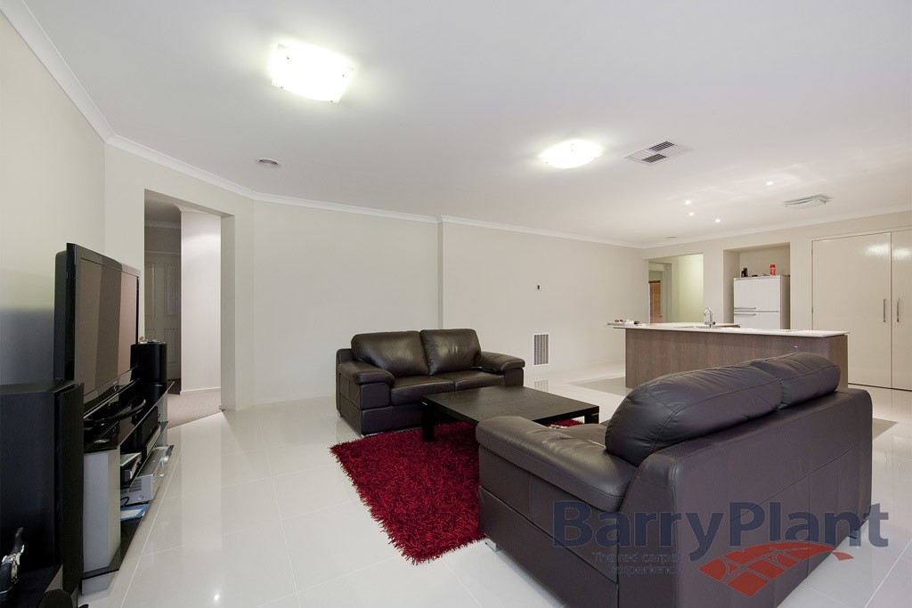 75 Juniper Avenue, Point Cook, VIC 3030, Point Cook - Thumbnail 2