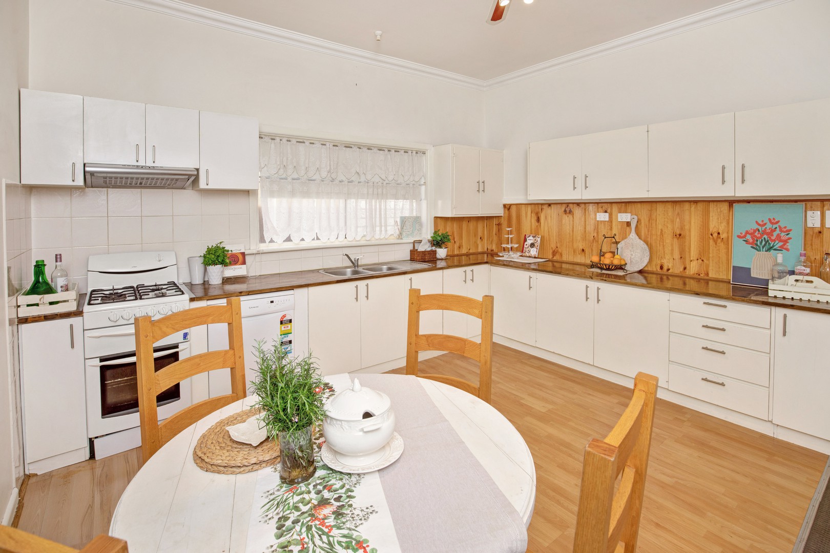 75 Magnolia Avenue, Mildura, VIC 3500, Mildura - Thumbnail 2