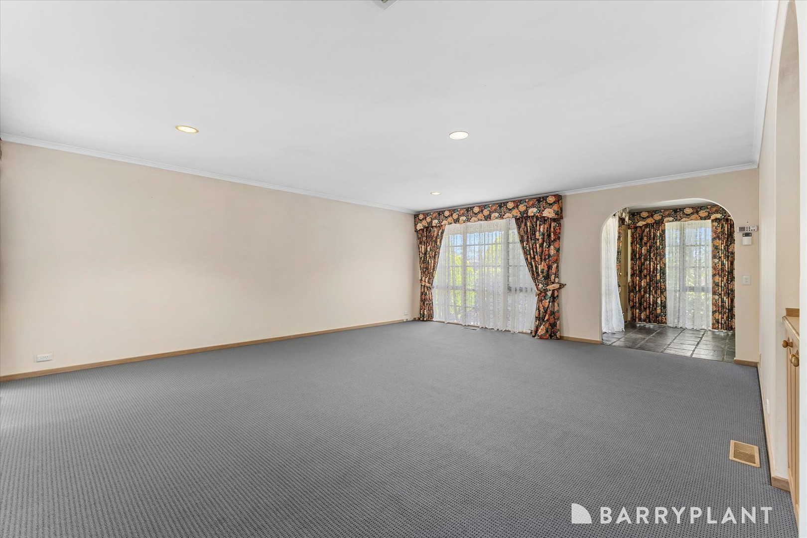 75 Partridge Way, Mooroolbark, VIC 3138, Mooroolbark - Thumbnail 2