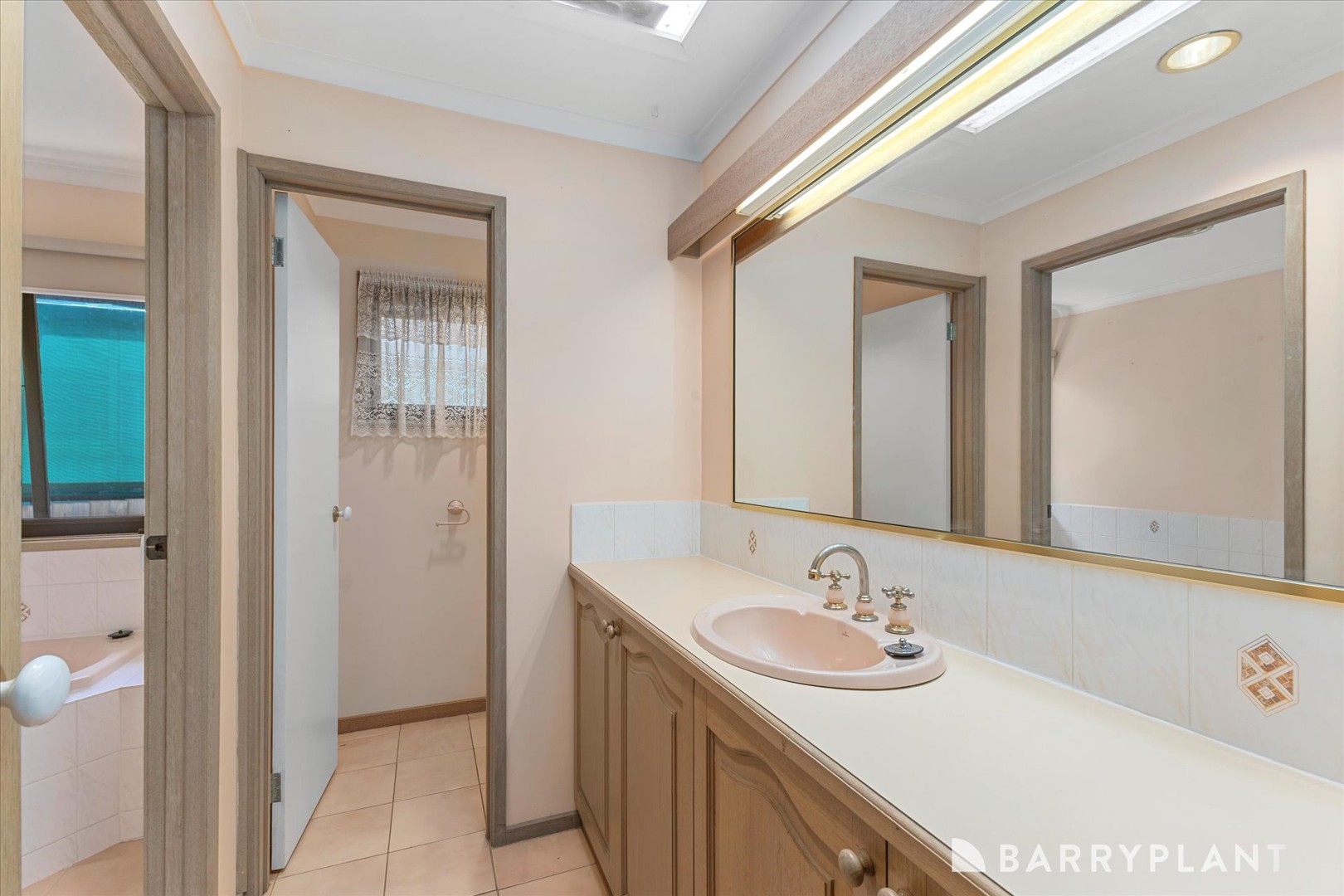 75 Partridge Way, Mooroolbark, VIC 3138, Mooroolbark - Thumbnail 8