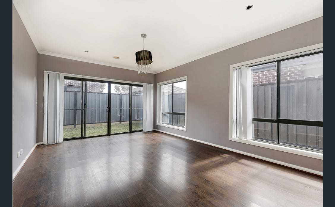 75 Penhall Drive, Craigieburn, VIC 3064, Craigieburn - Thumbnail 4