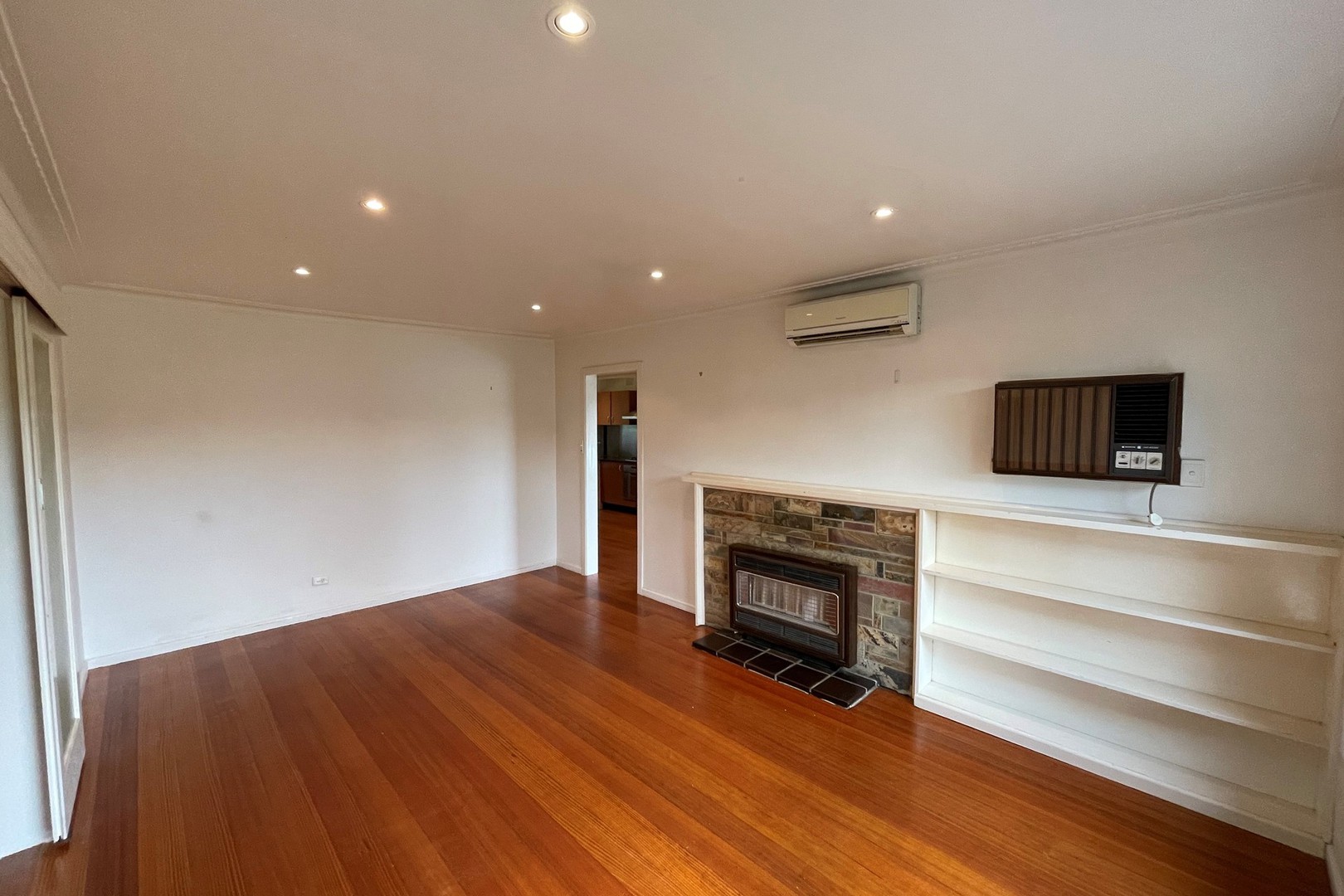 75 Rathcown Road, Reservoir, VIC 3073, Reservoir - Thumbnail 5