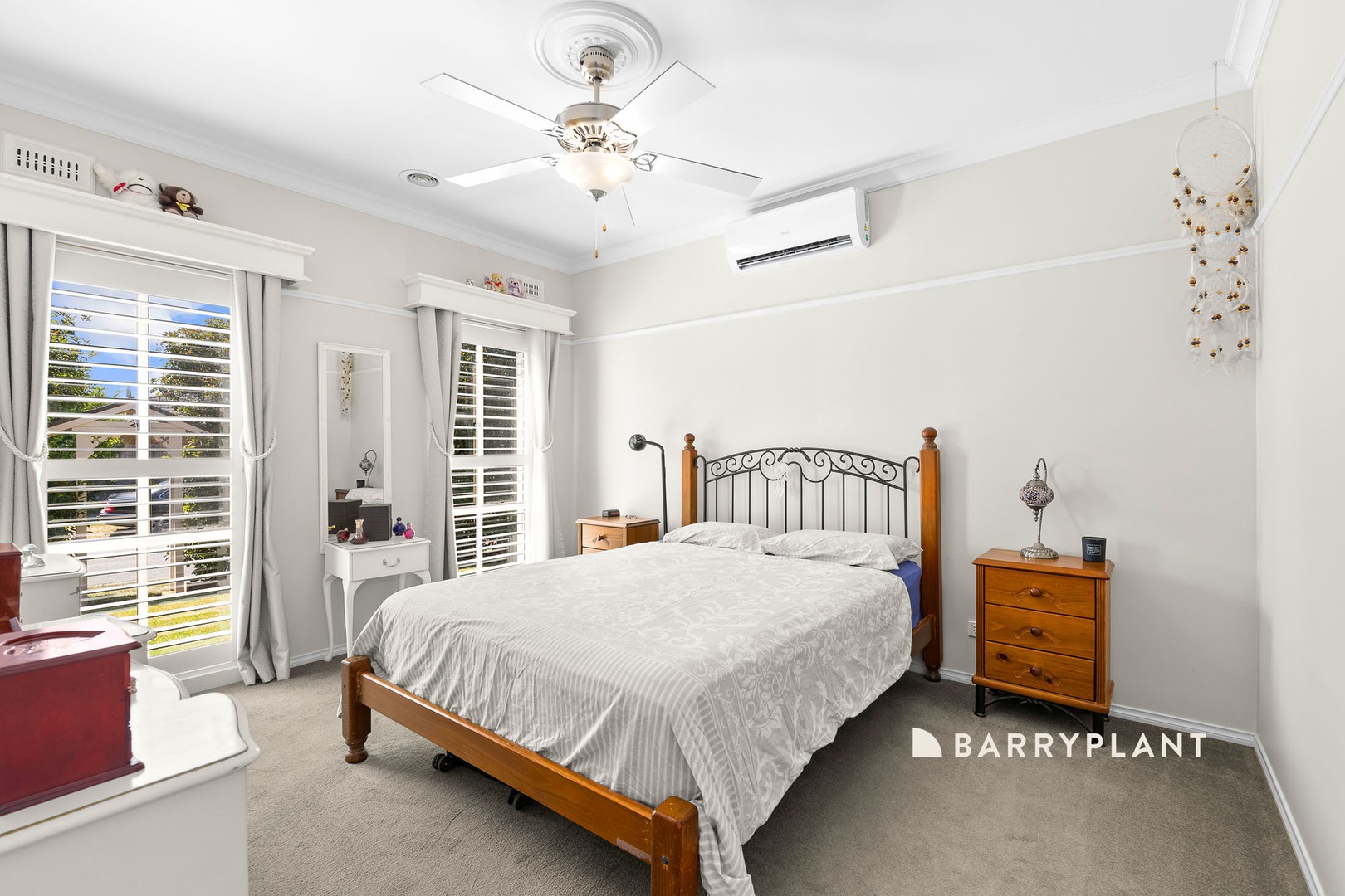 75 Sandalwood Drive, Pakenham, VIC 3810 - Thumbnail 2 - 15/01/2025