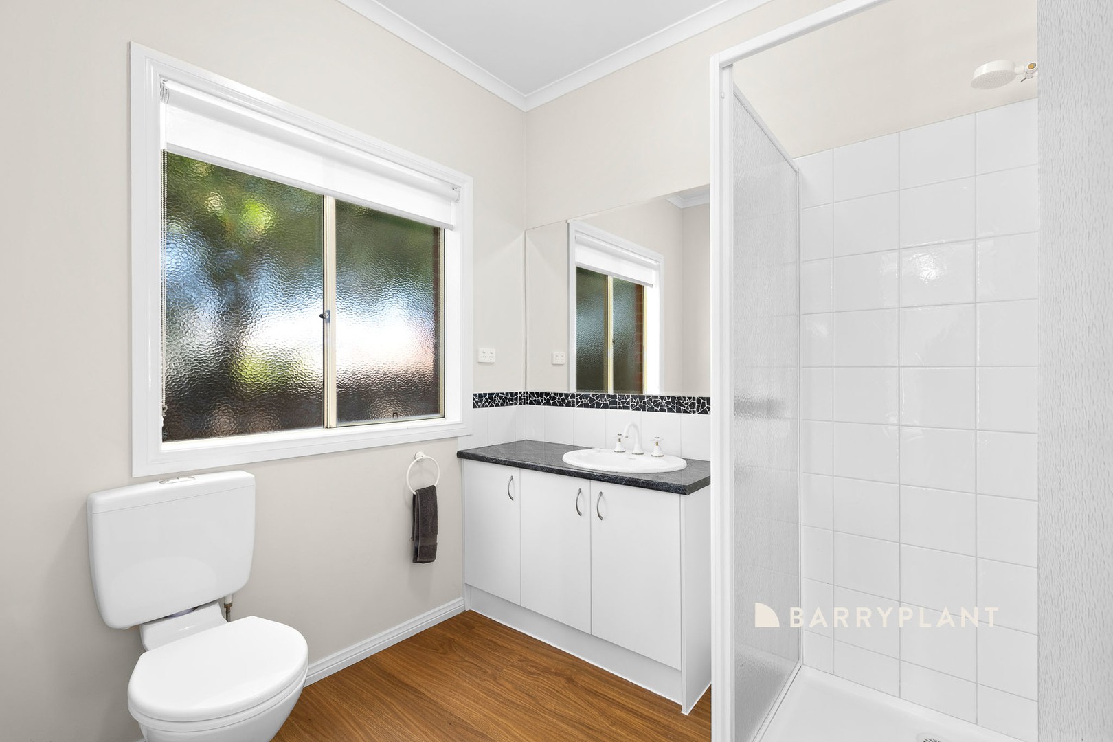 75 Sandalwood Drive, Pakenham, VIC 3810, Pakenham - Thumbnail 3