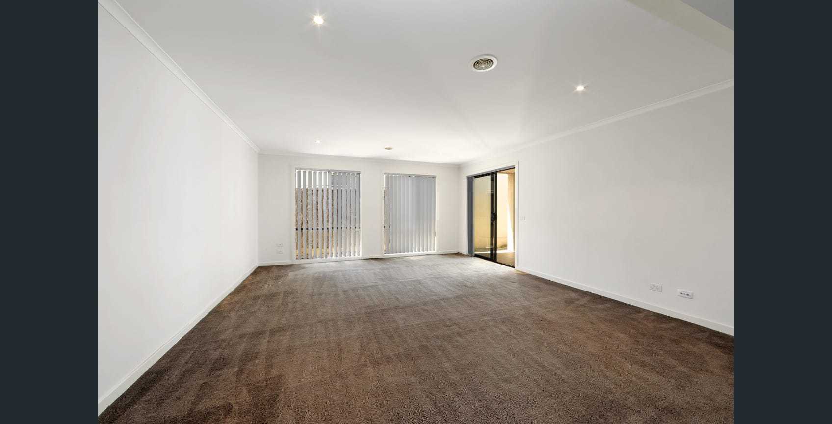 75 Sovereign Manors Crescent, Rowville, VIC 3178, Rowville - Thumbnail 5