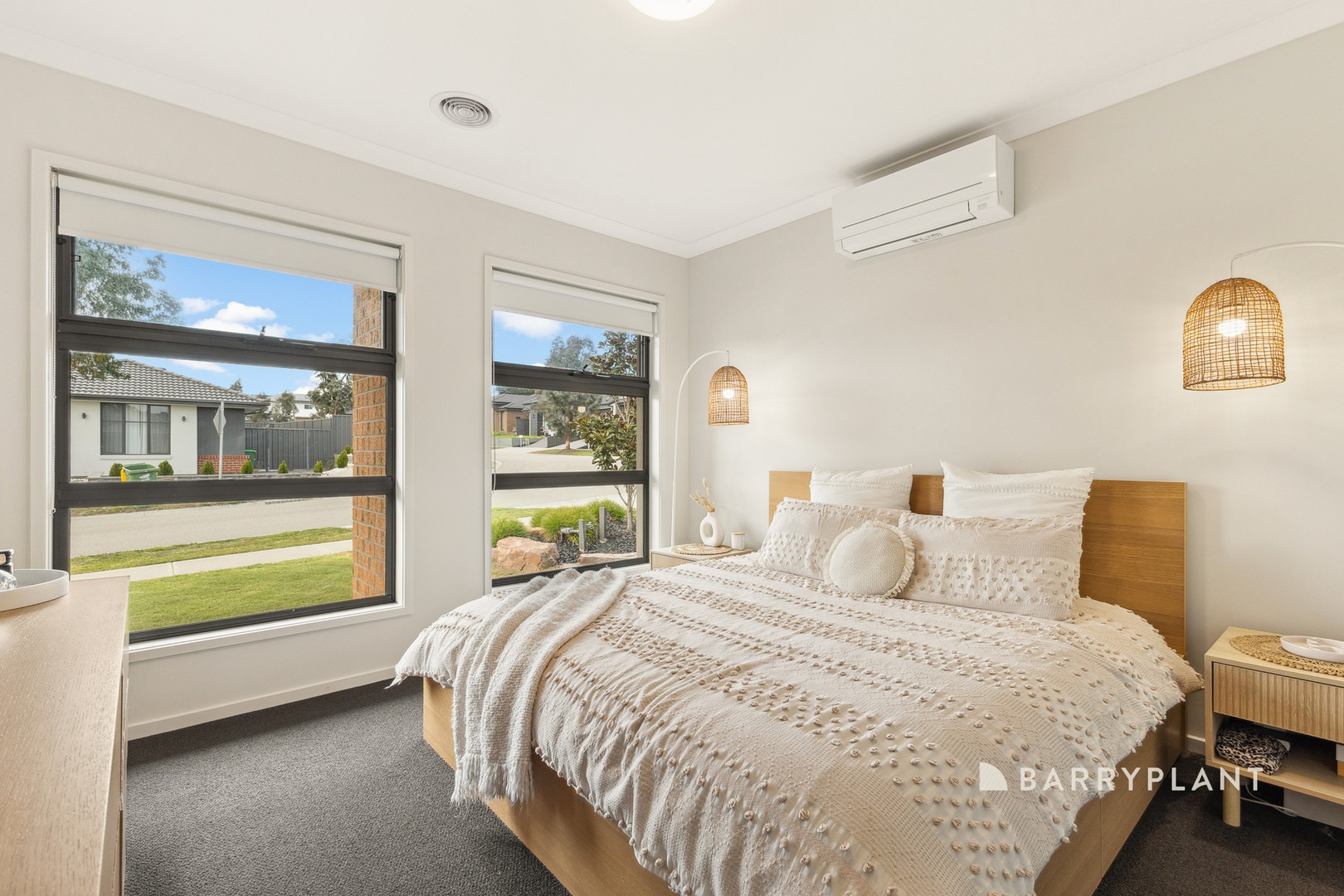 75 Studd Road, Pakenham, VIC 3810, Pakenham - Thumbnail 2