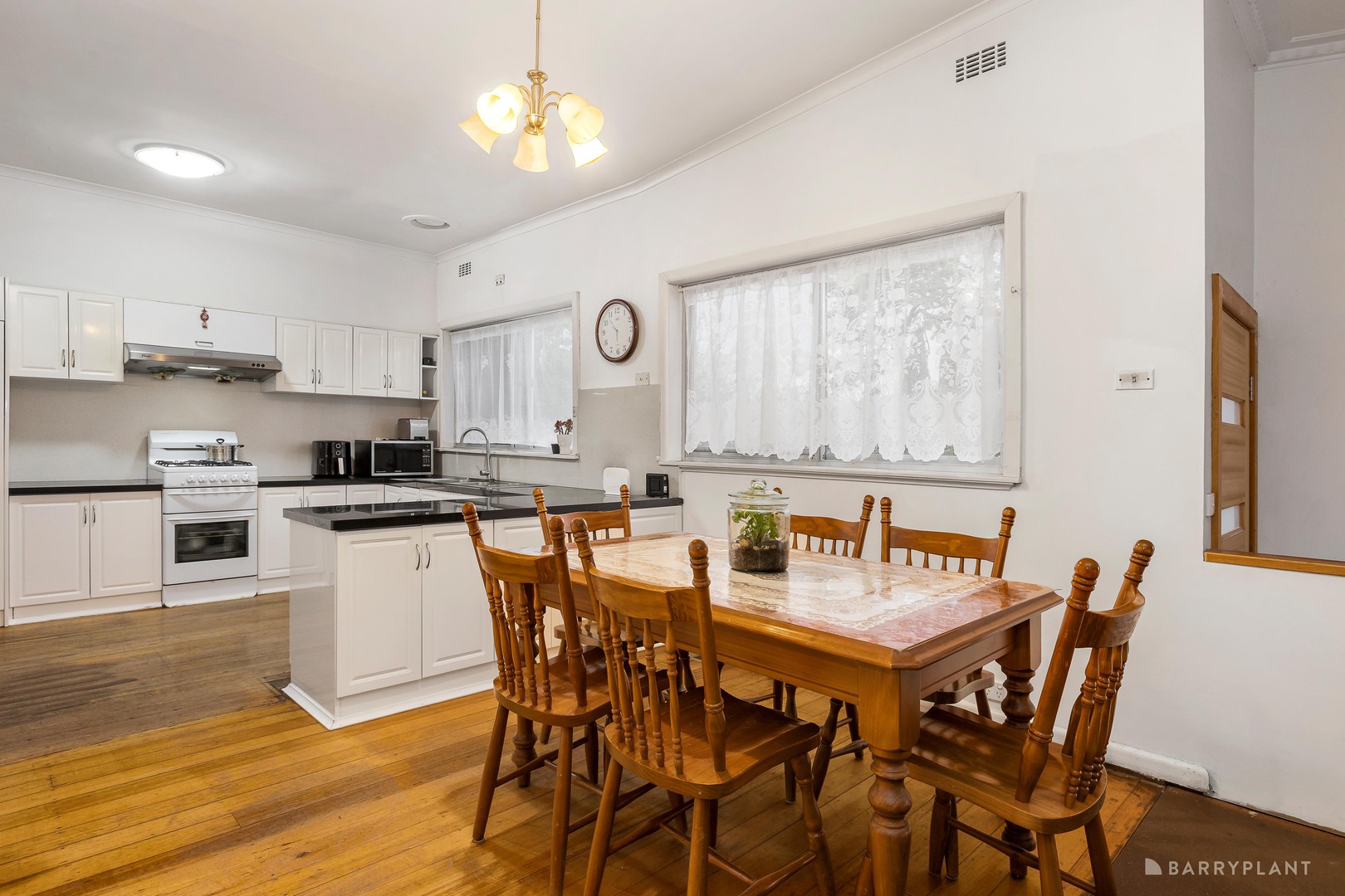 754 Elgar Road, Doncaster, VIC 3108, Doncaster - Thumbnail 4